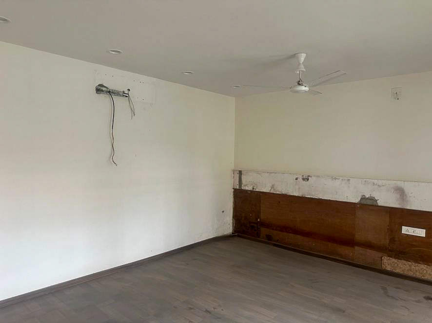 627.09 square meter Bungalow for sale in Vastrapur Ahmedabad — photo 15