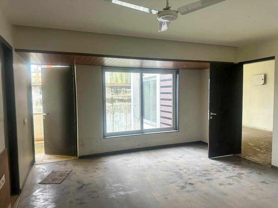 627.09 square meter Bungalow for sale in Vastrapur Ahmedabad — photo 16