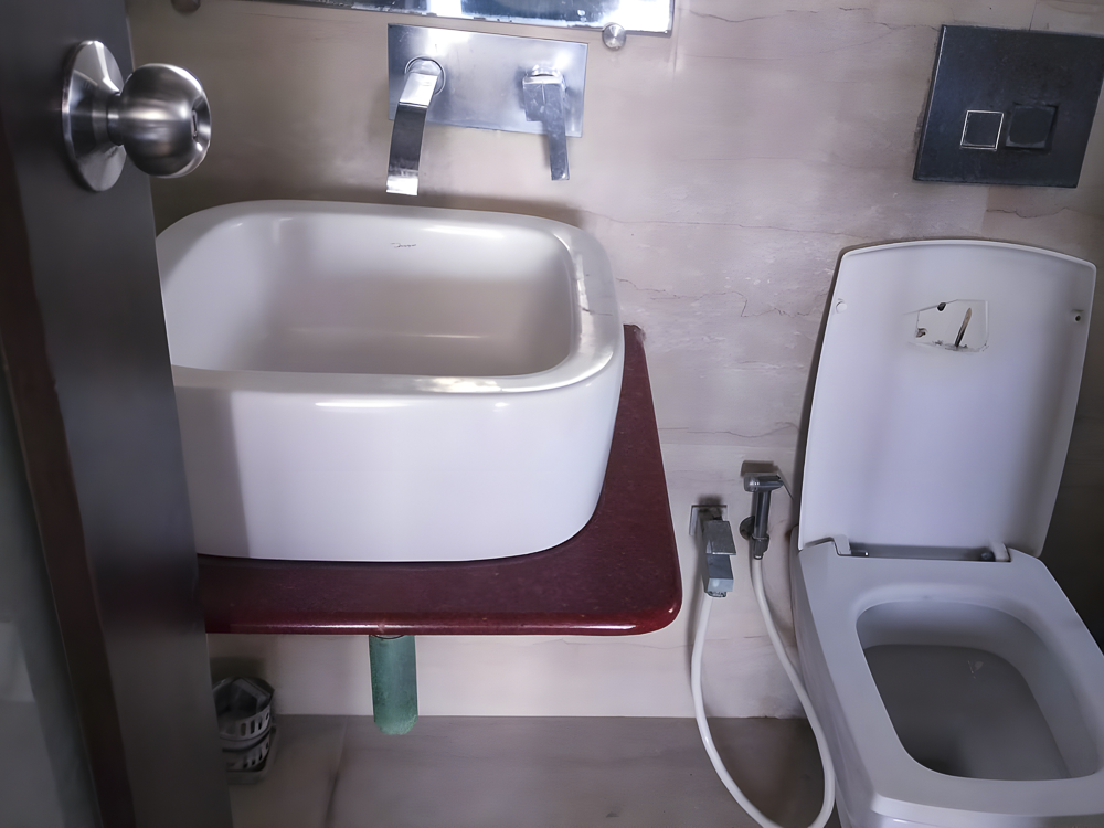 Flat for sale in Mumbai — photo 12