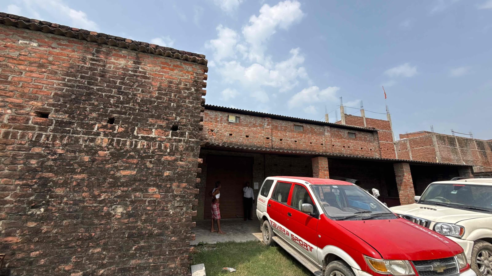Godowns for sale in Dindaspur Chandauli — photo 11