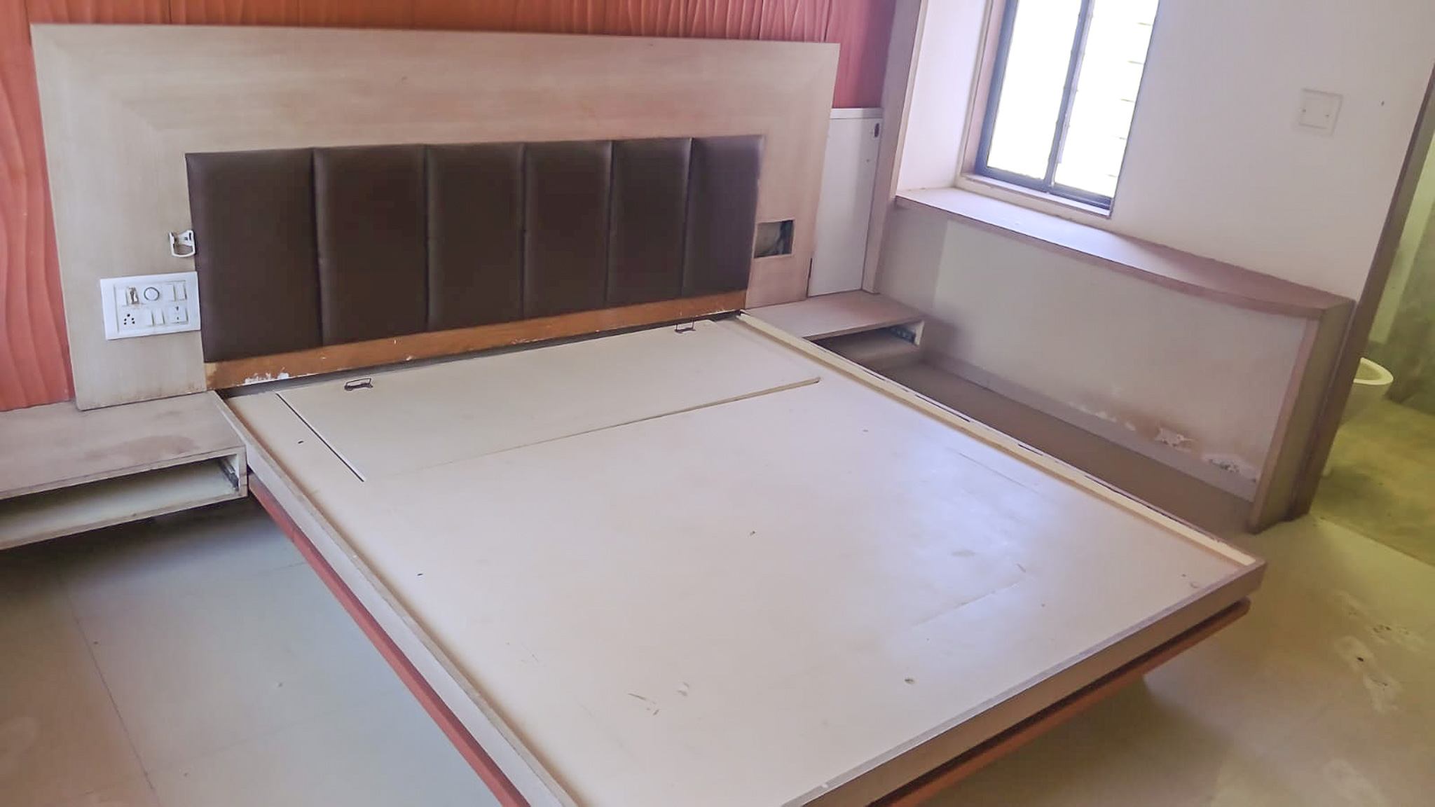 100.3 square meter Flat for sale in Radhe Krishna Apartment, Urban Porbandar — photo 5