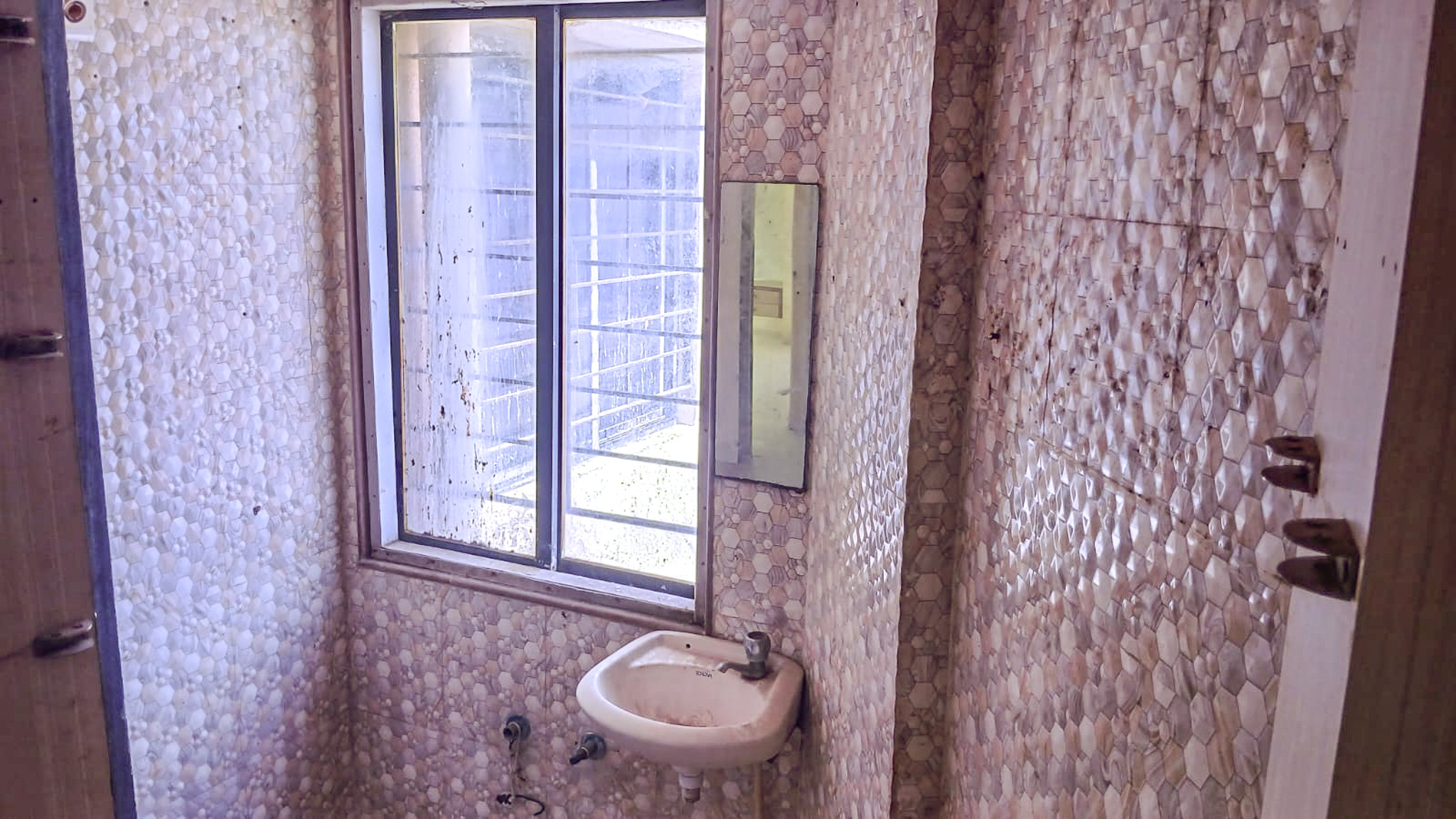 100.3 square meter Flat for sale in Radhe Krishna Apartment, Urban Porbandar — photo 13