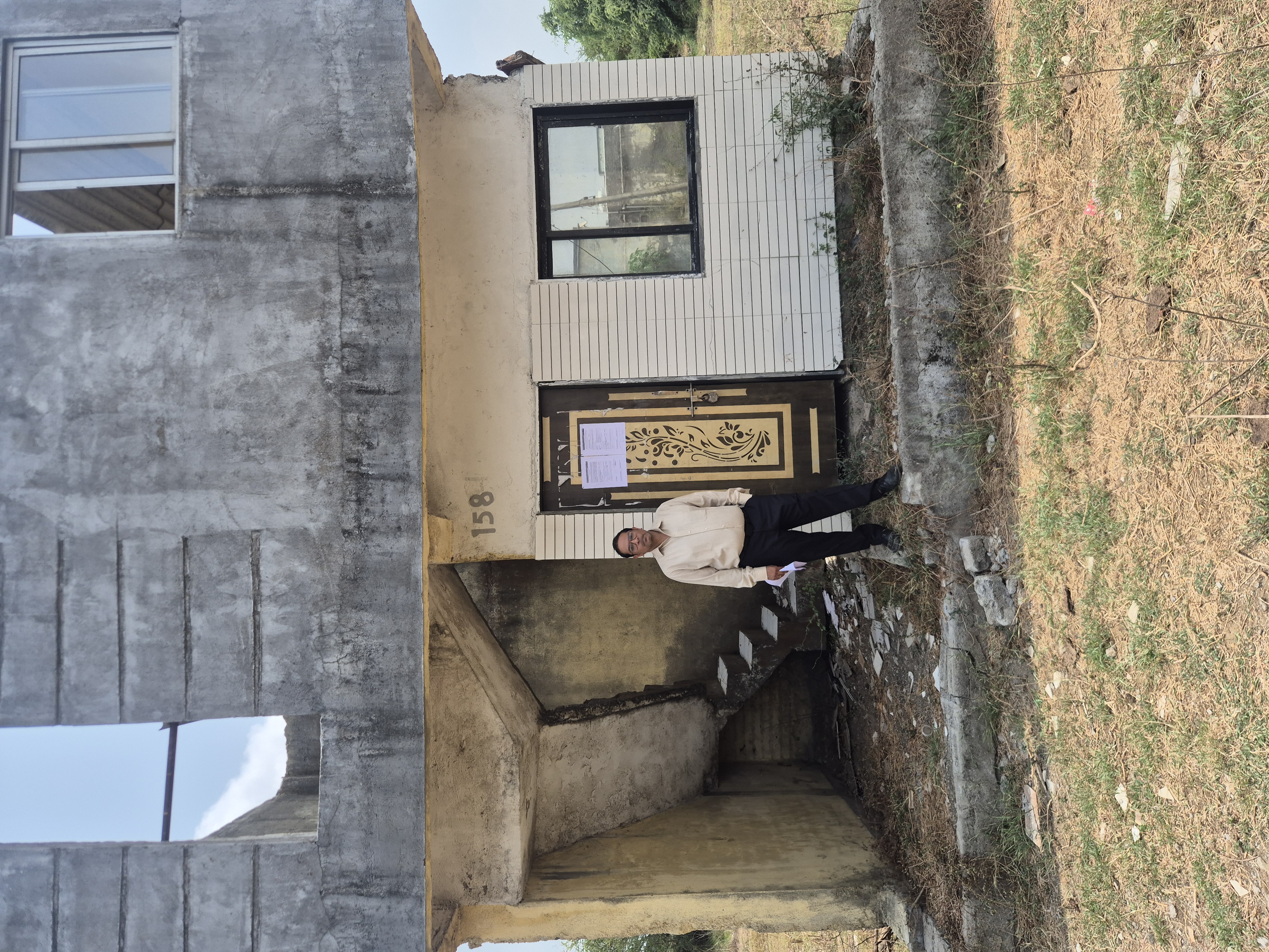 640 square feet Individual House for sale in Sayan — photo 1
