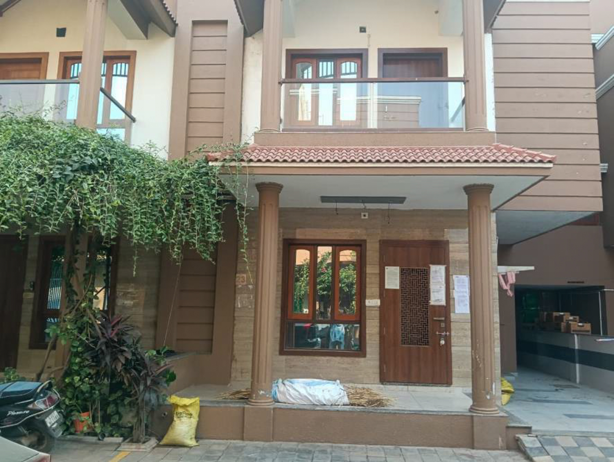 4 BHK Bungalow for sale in SUN VILLA, Vastral Ring Road, Vastral Ahmedabad — photo 3