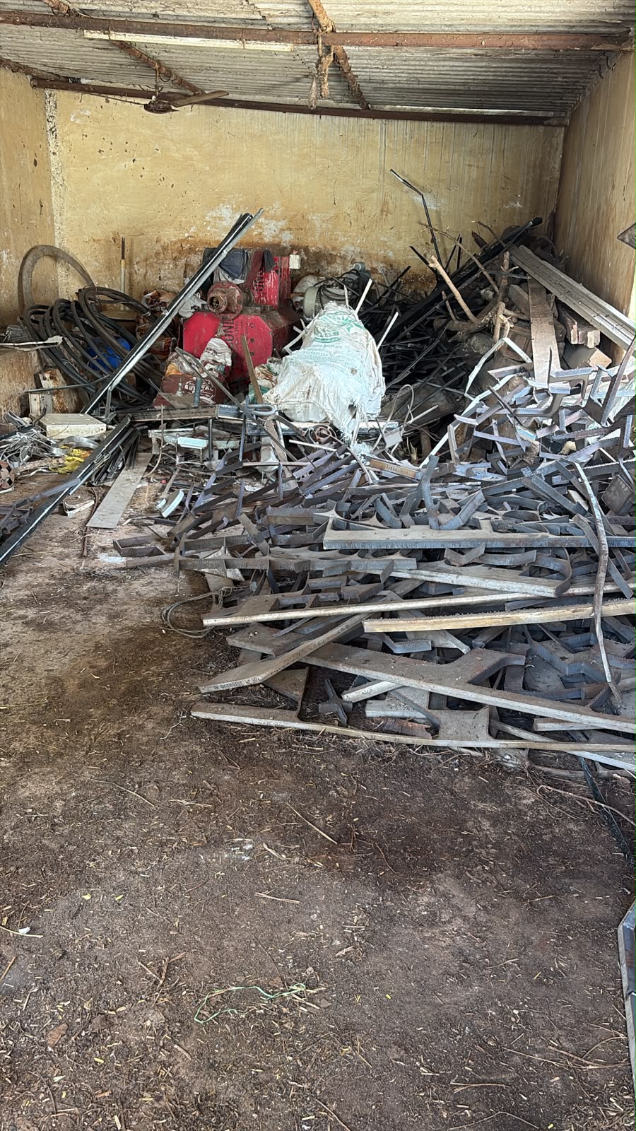 1 square feet Two machine, Electric control panel, steel structure of machine and steel scrap for sale in Bhopal — photo 4