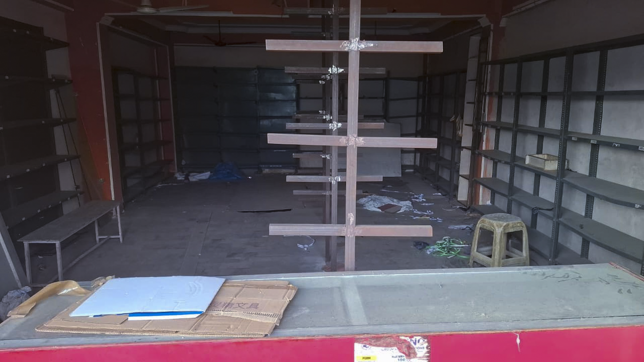 500 square feet Shops for sale in VIKAS NAGAR Lucknow — photo 8