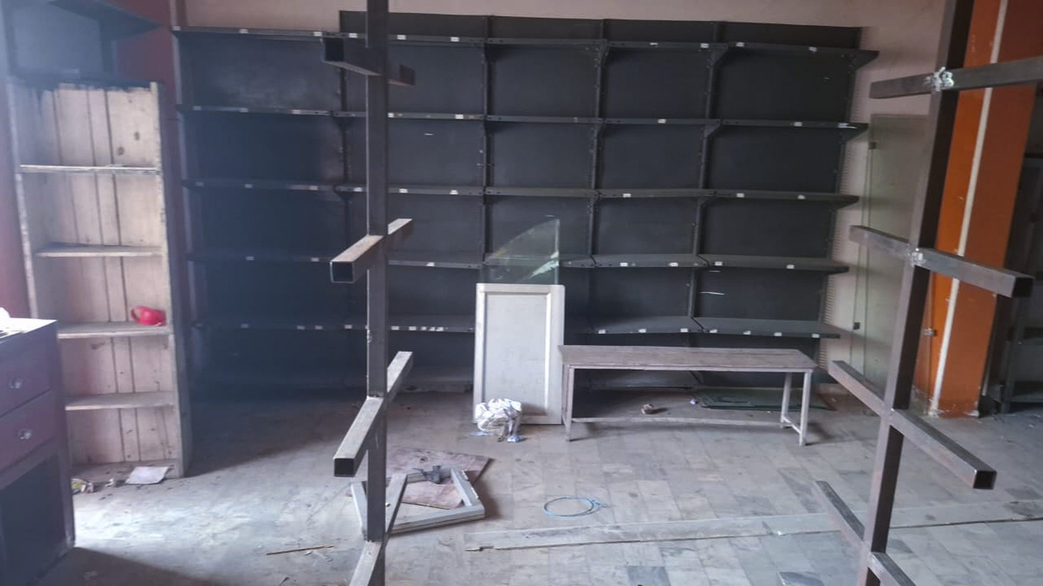 500 square feet Shops for sale in VIKAS NAGAR Lucknow — photo 9