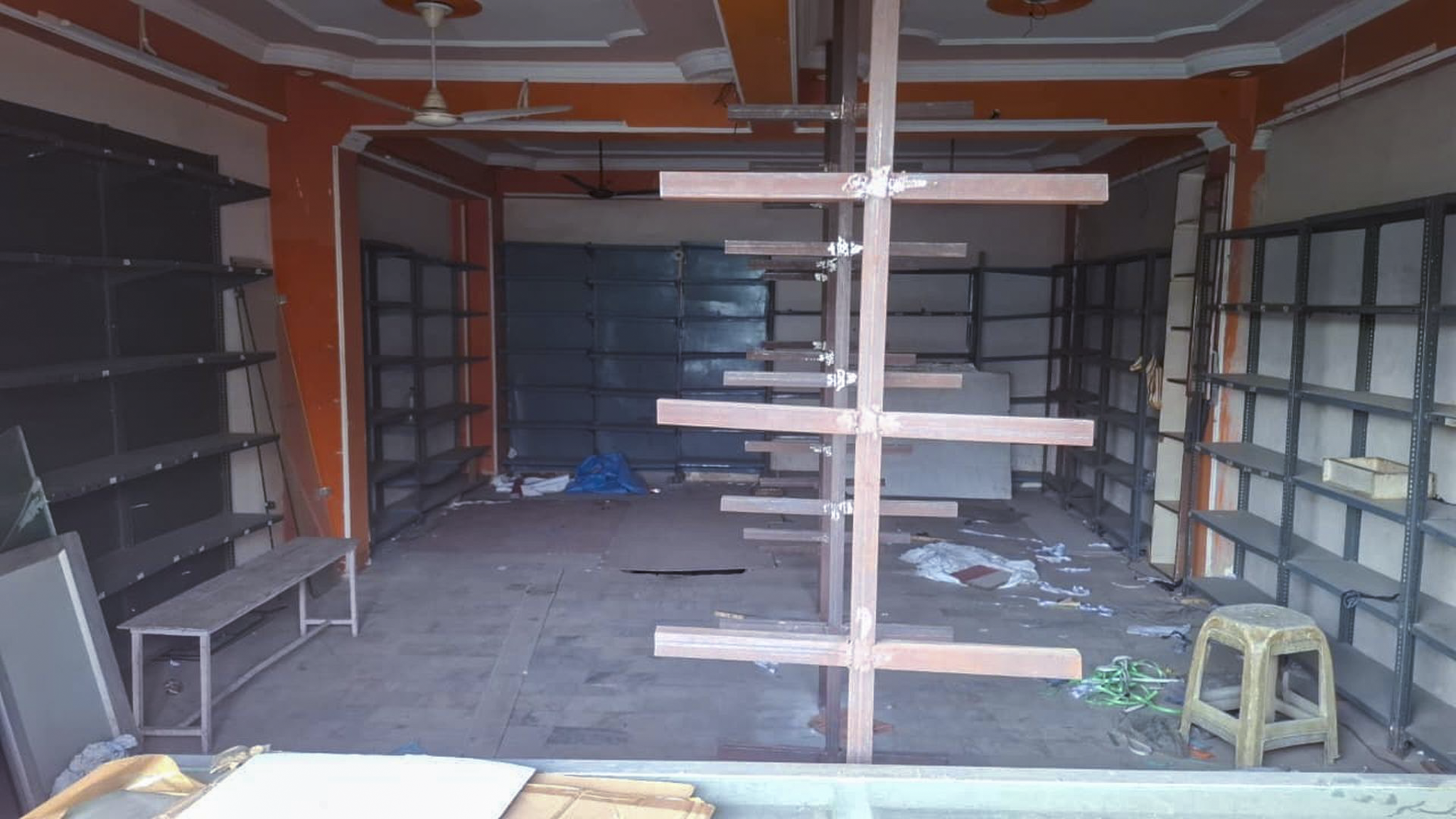 500 square feet Shops for sale in VIKAS NAGAR Lucknow — photo 13