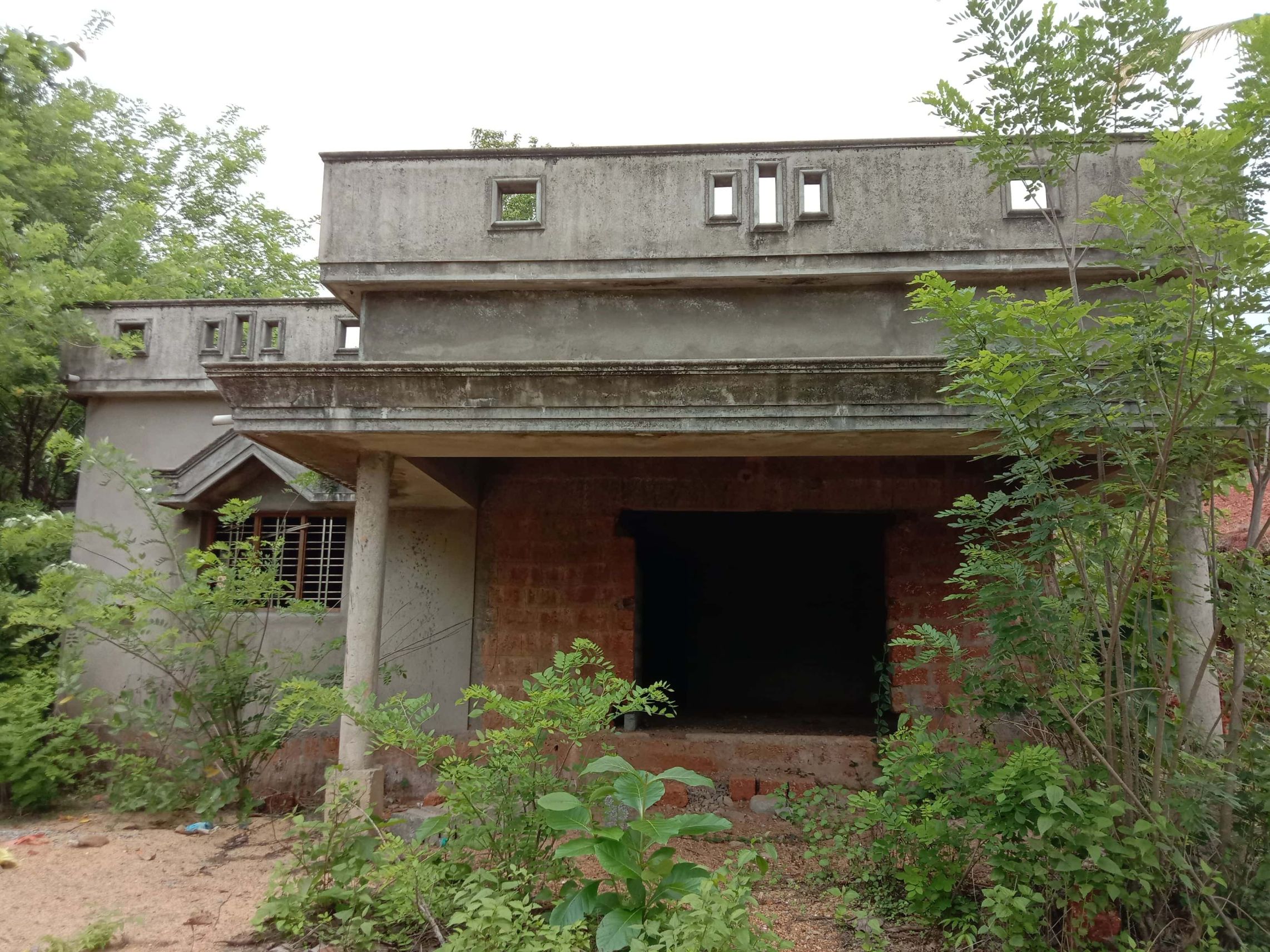 424.92 square meter Individual House for sale in