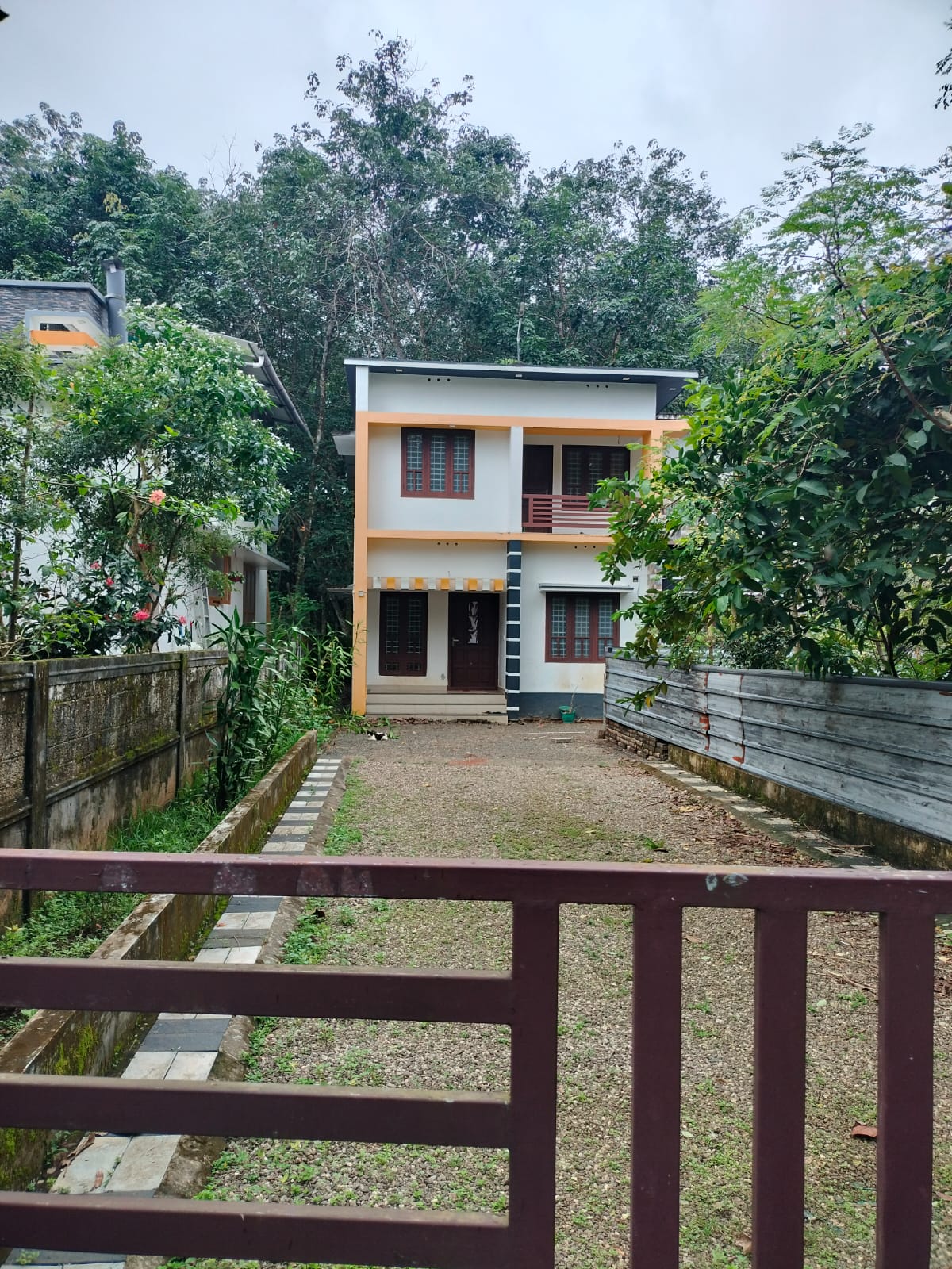 110 square meter Individual House for sale in OMALLOOR — photo 3
