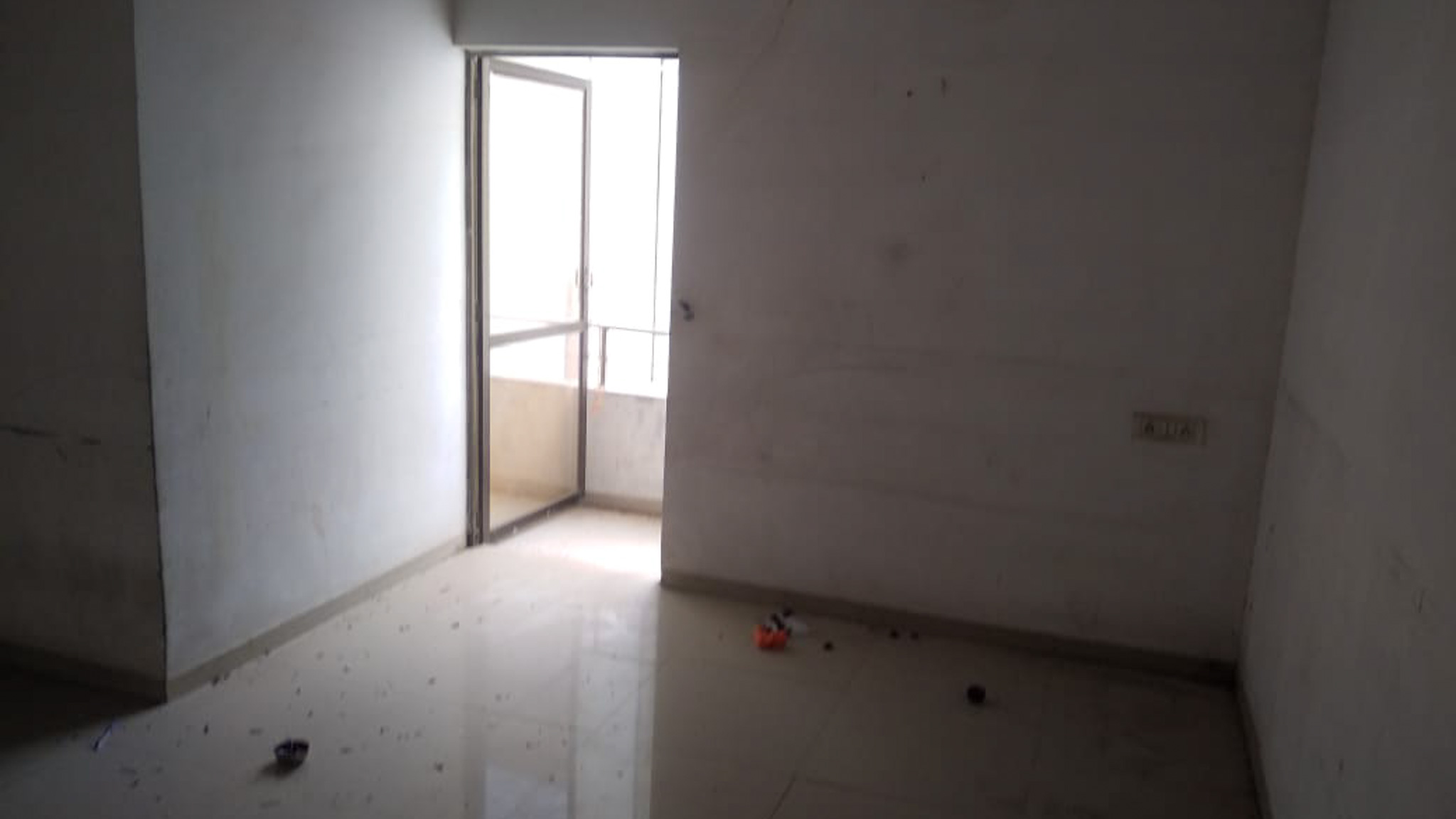 2 BHK Flat for sale in SAHAJANAND LANDMARK, SAYAJIPURA Vadodara — photo 6
