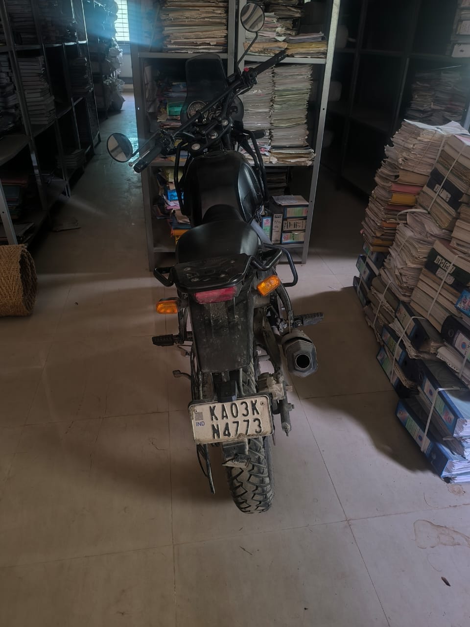 2022 Royal Enfield Himalayan STD Motorcycle 30000 km 4 years for sale in BOI HMT GOWDOWN Bengaluru