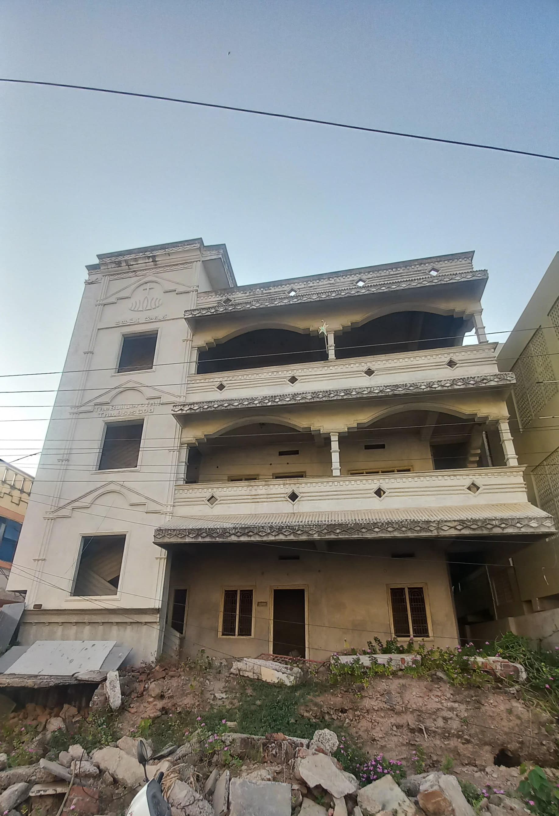 Individual House for sale in Gudivada — photo 1