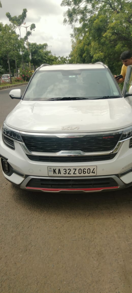 2021 Kia Seltos GTX Plus SUV 60117 km 5 years for sale in LAL AHMED PARKING YARD/BOMBAY SETH PARKING YARD Kalaburagi