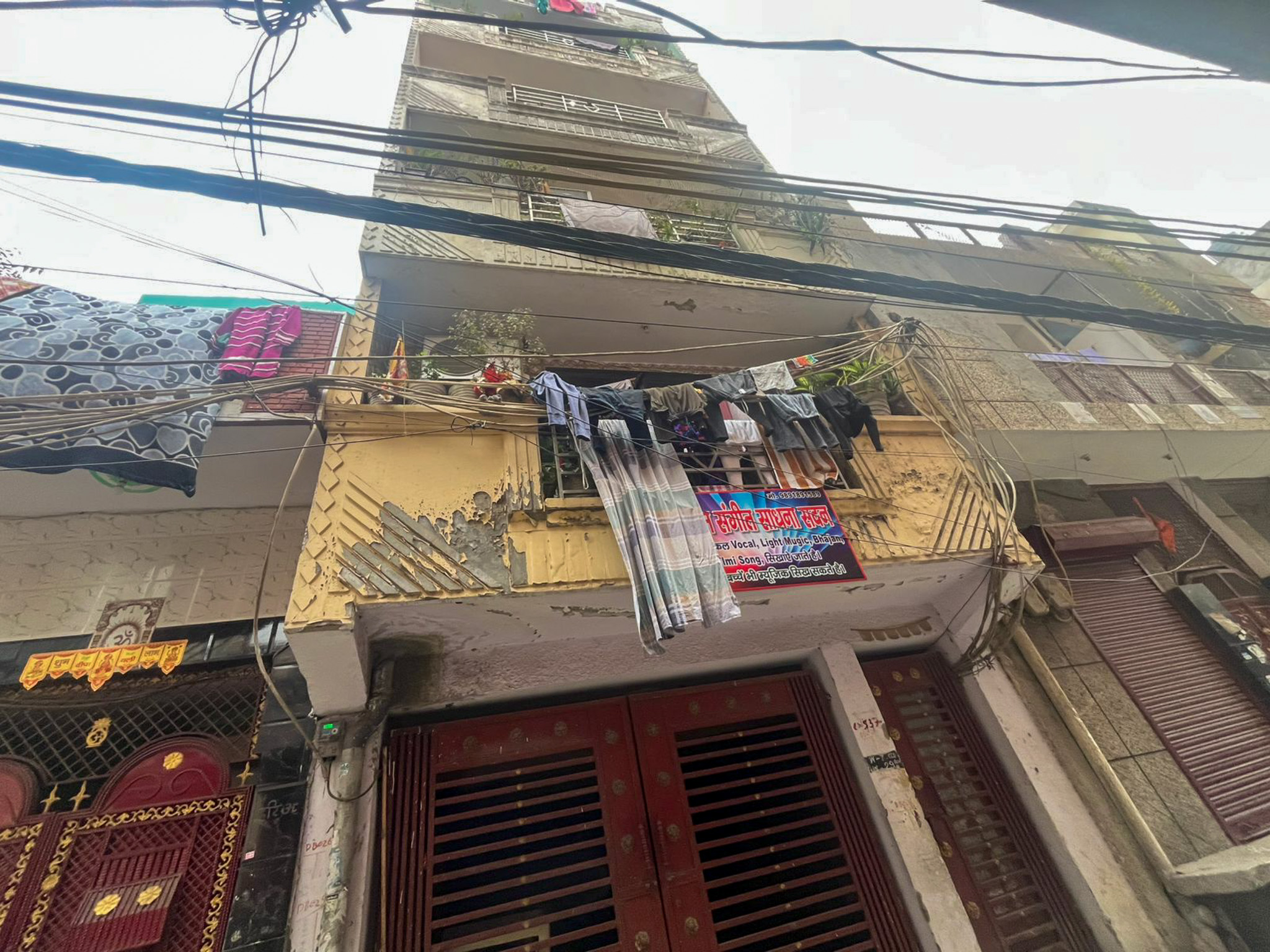 360 square feet Flat for sale in Ghaziabad — photo 10