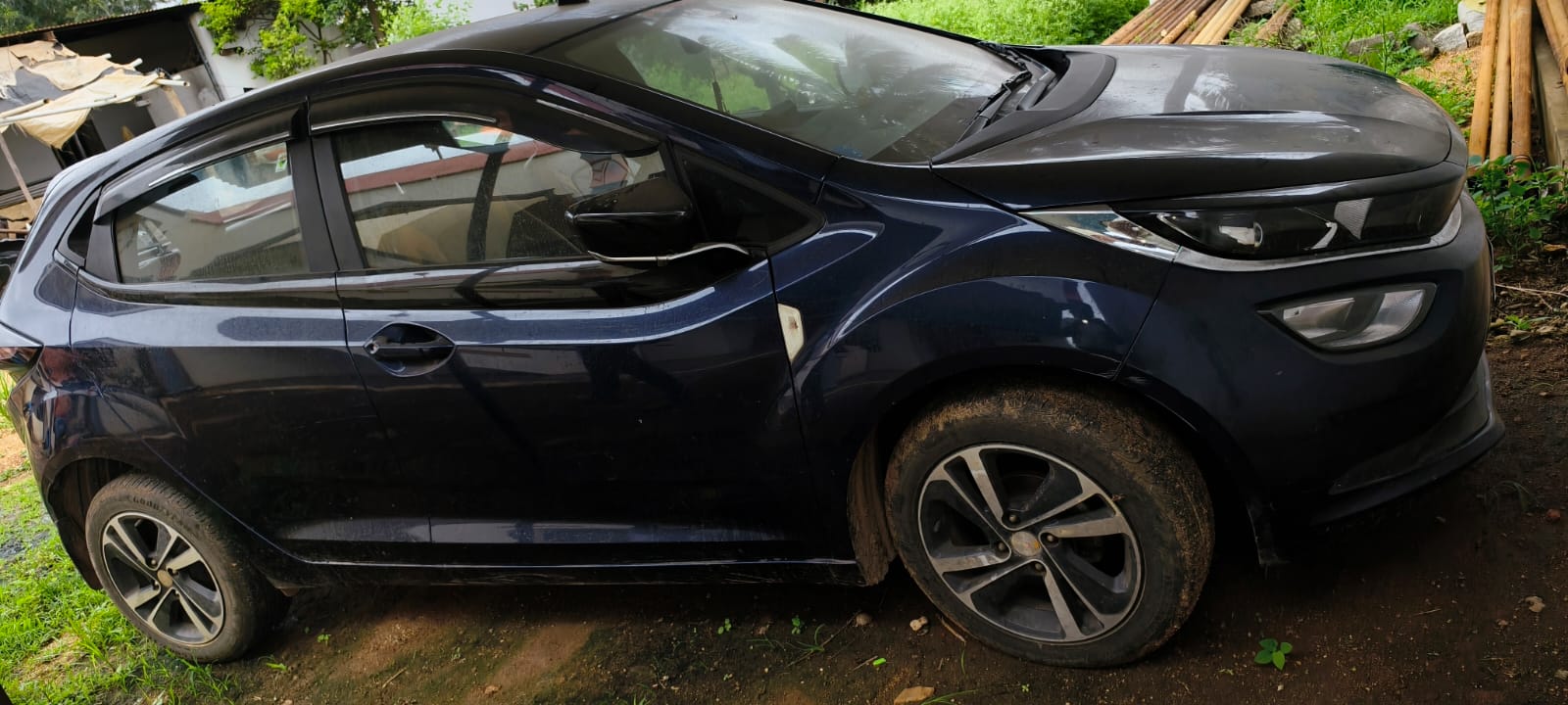 2023 Tata Altroz XZ Hatchback 19757 km 3 years for sale in RENUKA YARD Chitradurga — photo 5