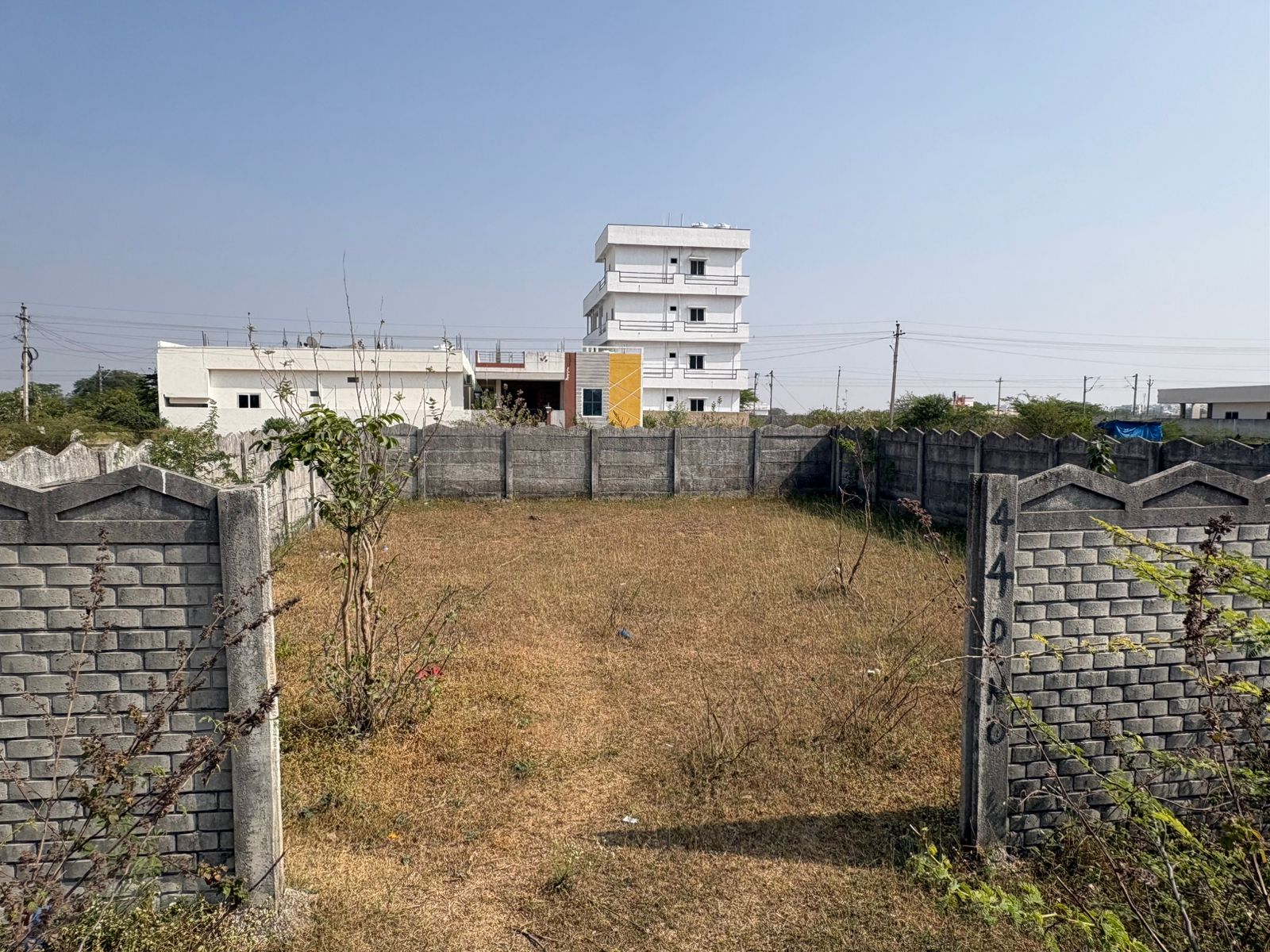208 square yard Plot for sale in Ballepalle