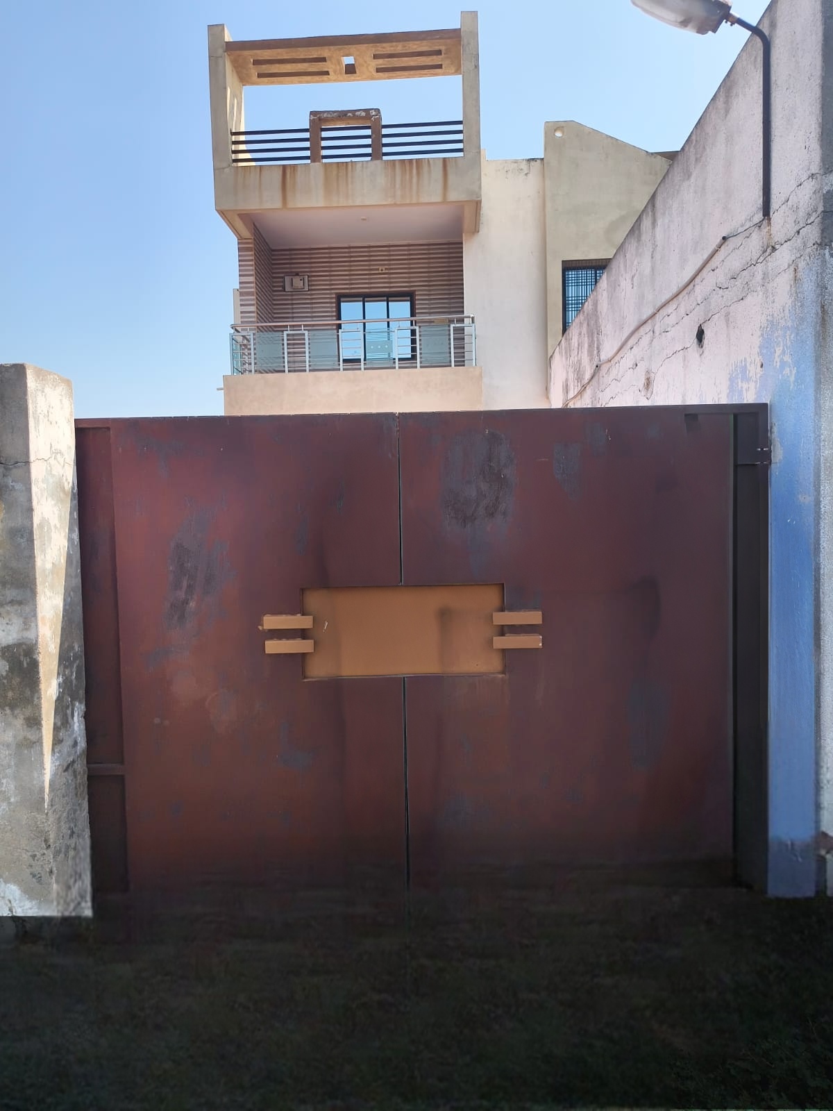 300.96 square meter Individual House for sale in MORVI Morbi — photo 3