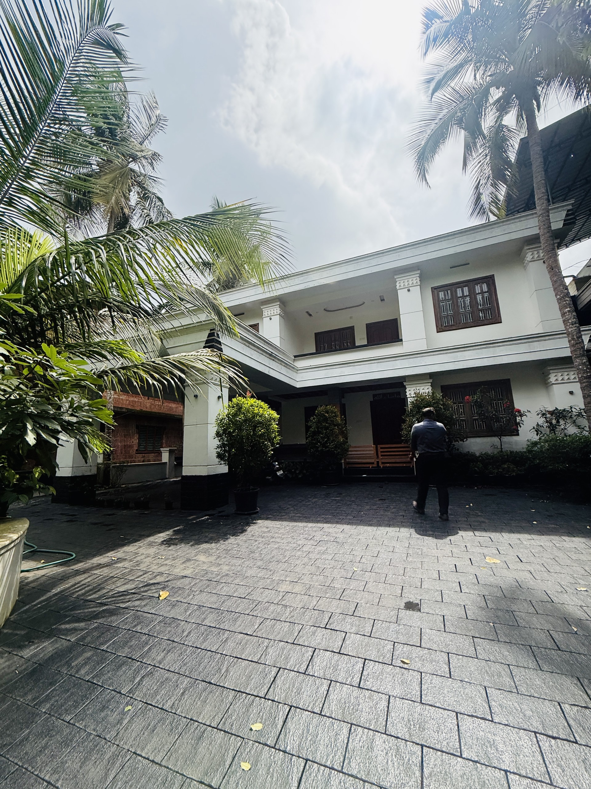2990 square feet Individual House for sale in CHEKYAD Chekkiad — photo 3