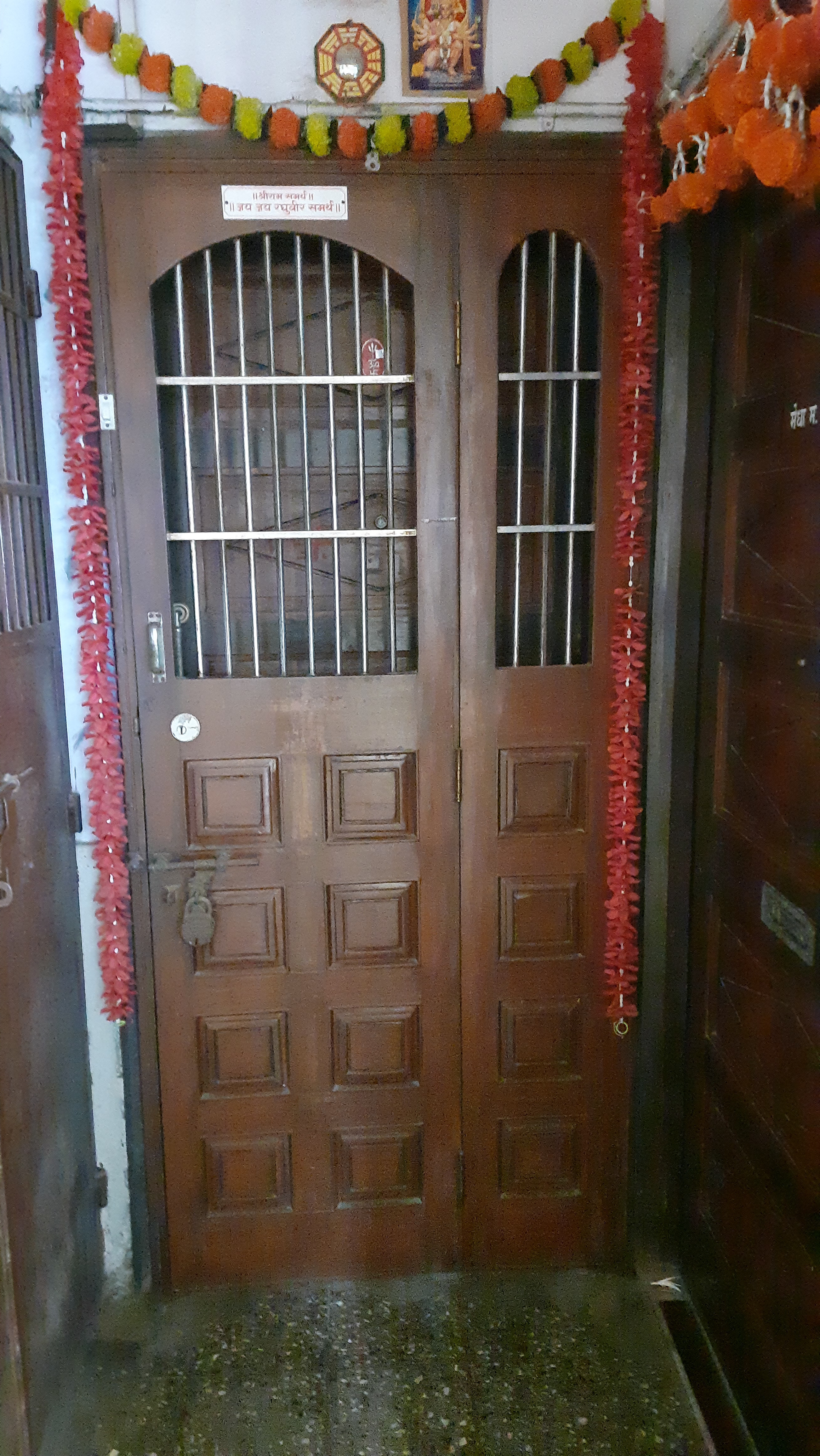 Flat for sale in Thane