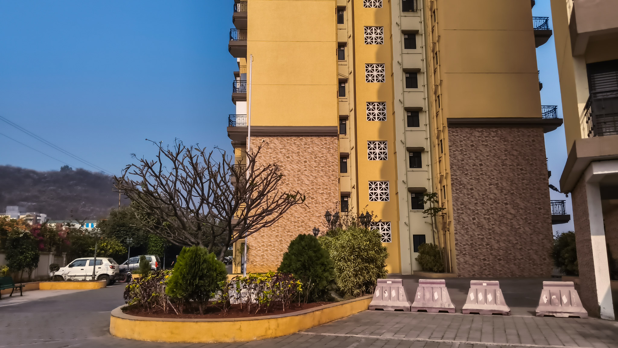 2 BHK Flat for sale in LA MONTANA, Vadgaon Pune Kamshet