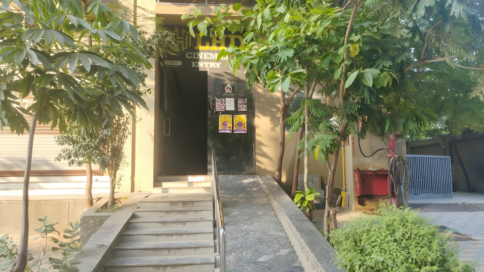 509.33 square meter Shops for sale in Sai Sapphire Square Chandkheda Ahmedabad