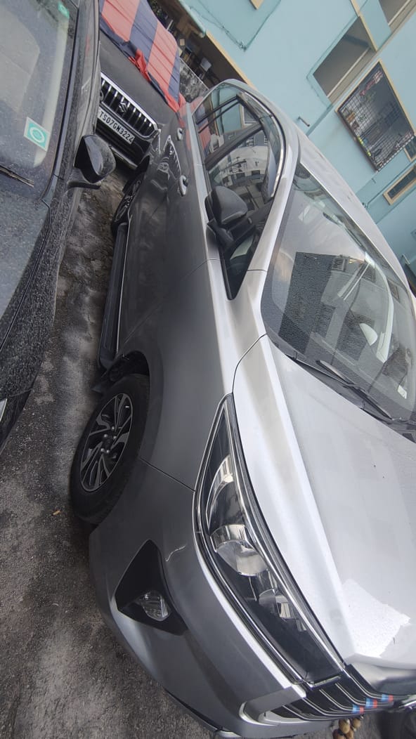 VEHICLE for sale in Hyderabad — photo 3
