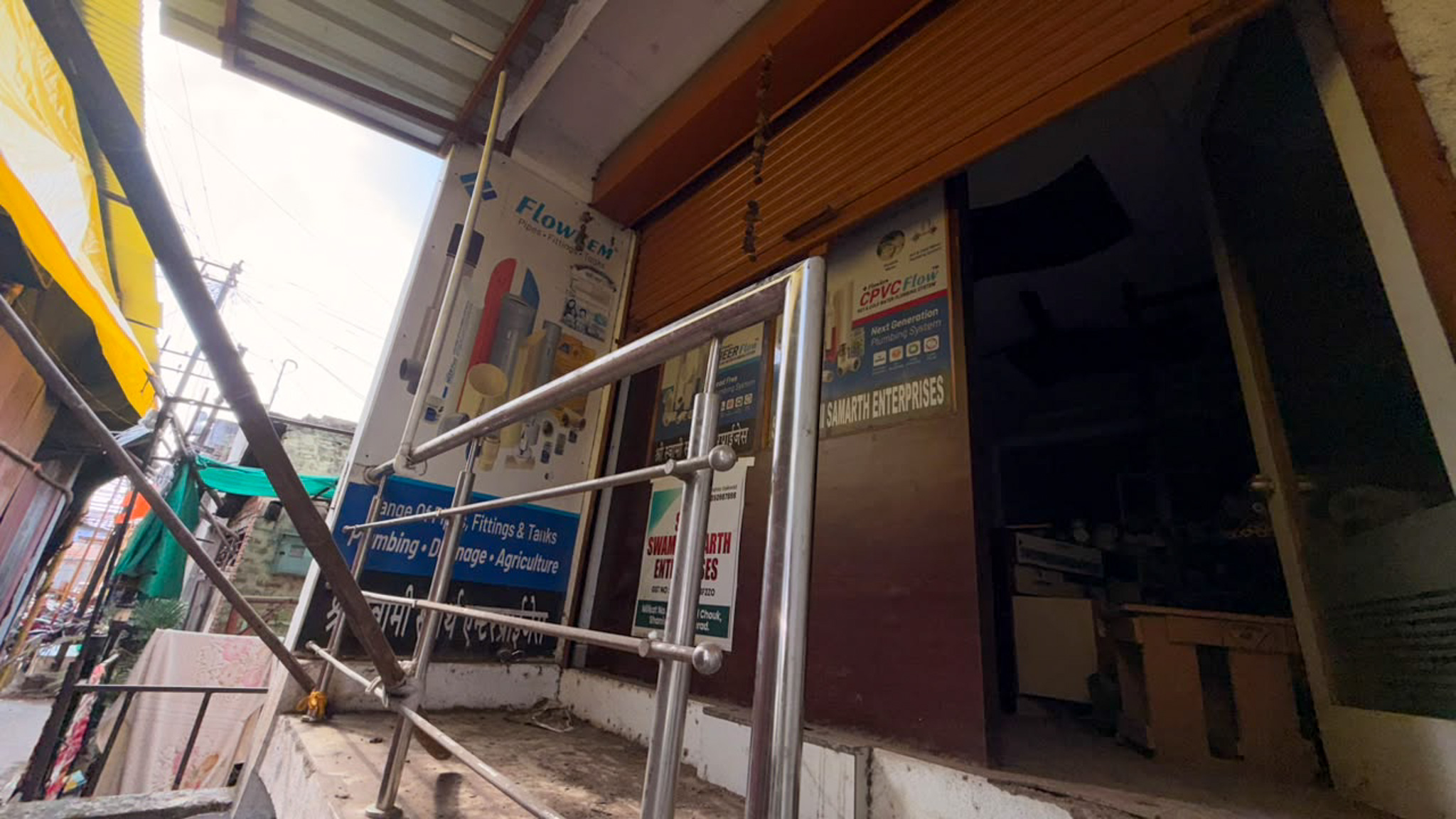 585 square feet Shops for sale in KARAD Karad — photo 13