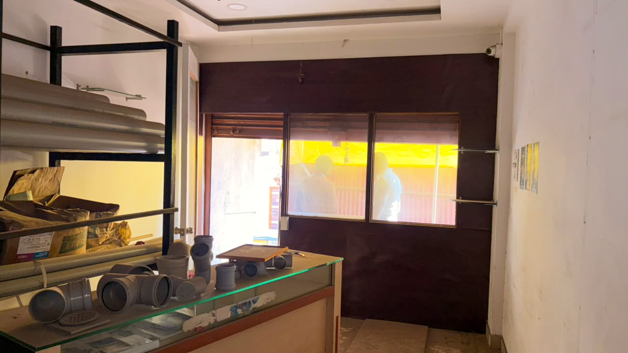 585 square feet Shops for sale in KARAD Karad — photo 2