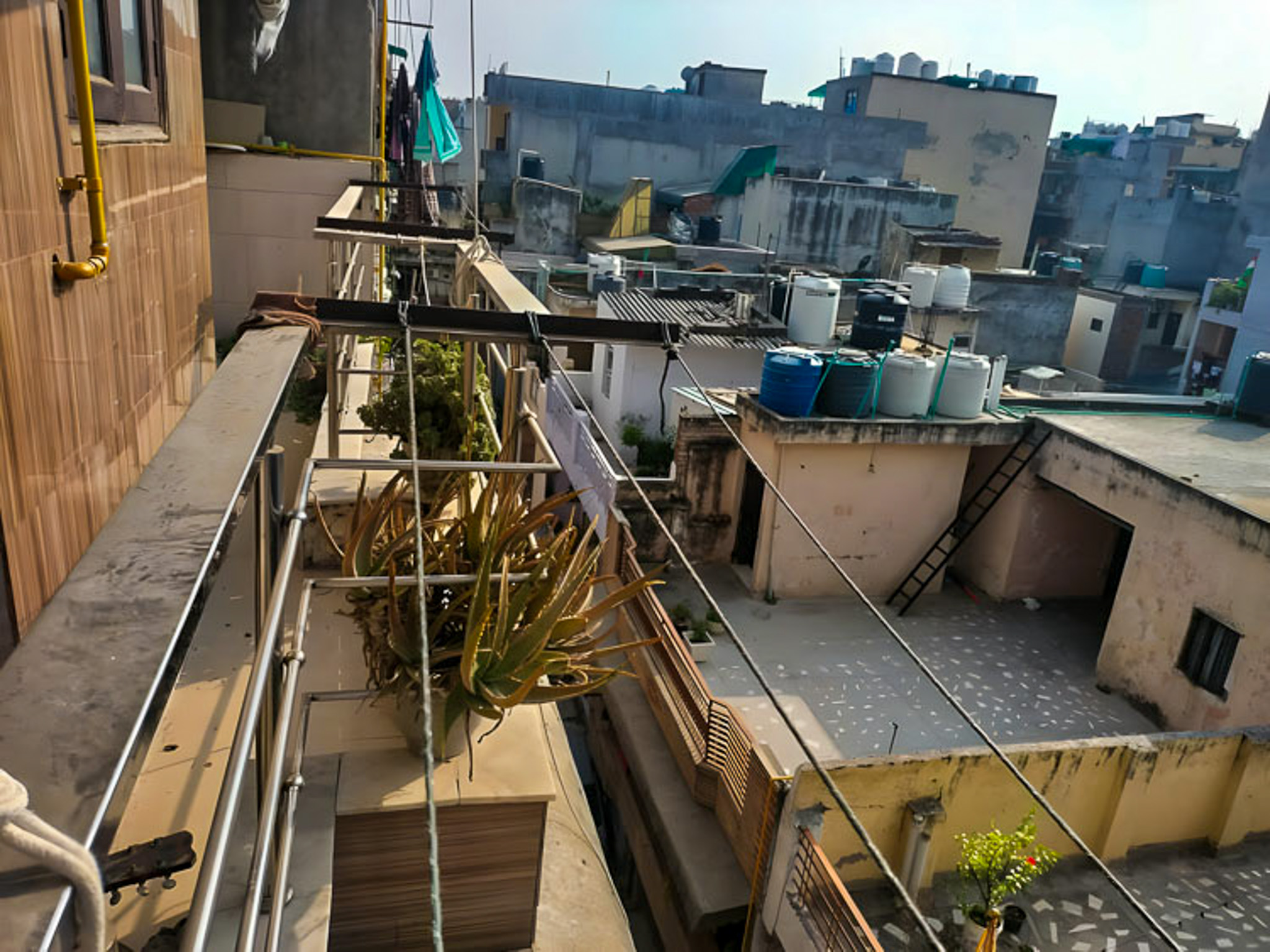 80 square yard Flat for sale in Village Mirzapur, Gurudwara Road, Gali No. 14, Mahavir Enclave, New Delhi-110045 New Delhi — photo 3
