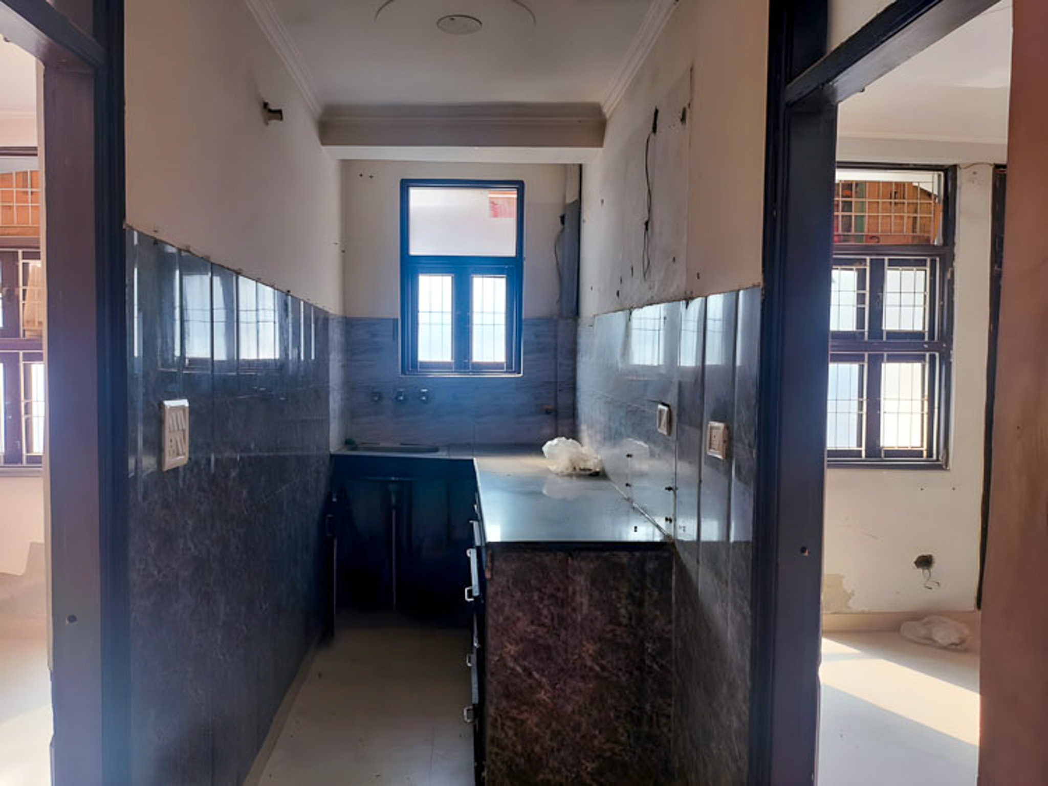 80 square yard Flat for sale in Village Mirzapur, Gurudwara Road, Gali No. 14, Mahavir Enclave, New Delhi-110045 New Delhi — photo 5