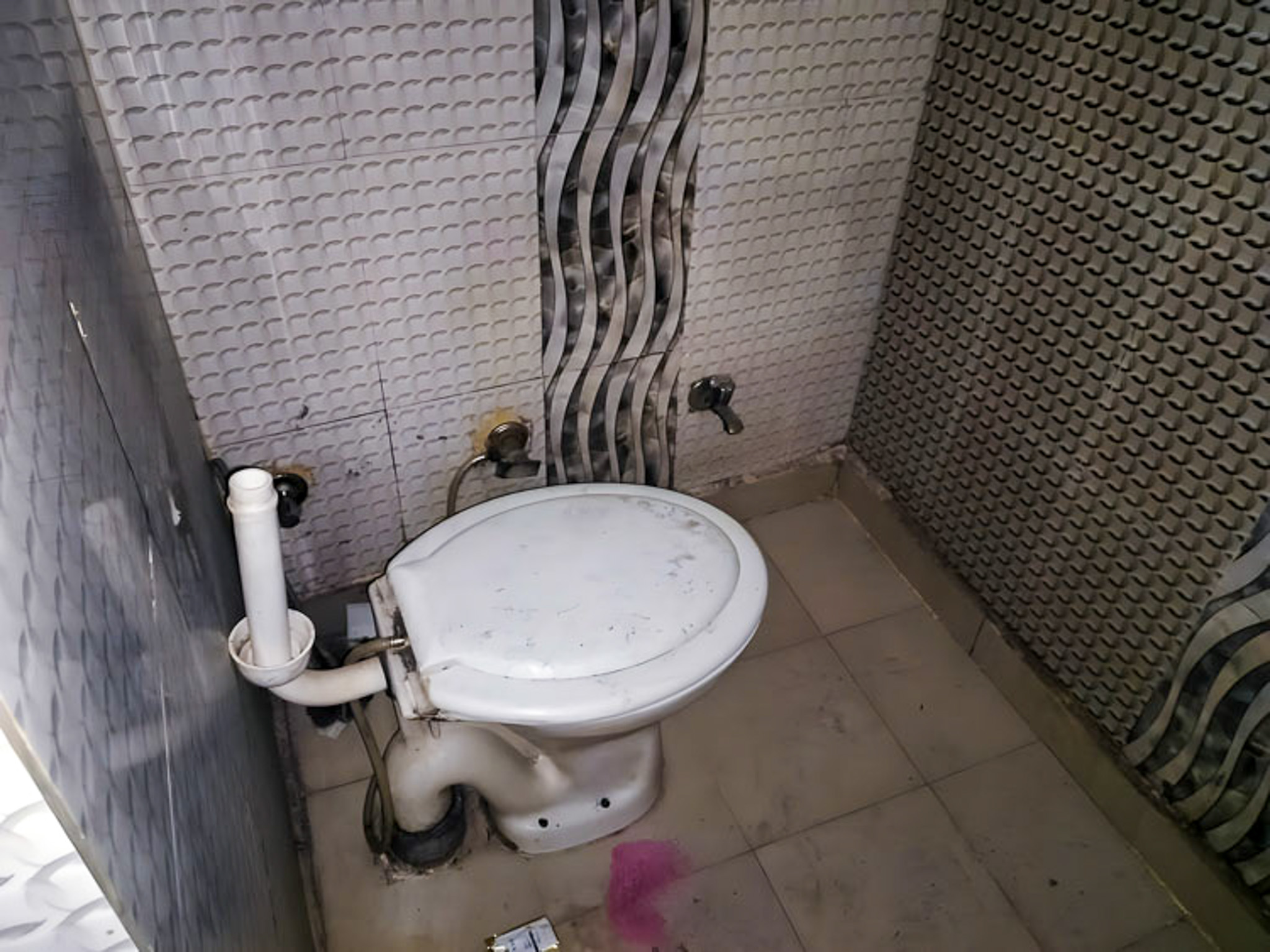 80 square yard Flat for sale in Village Mirzapur, Gurudwara Road, Gali No. 14, Mahavir Enclave, New Delhi-110045 New Delhi — photo 12