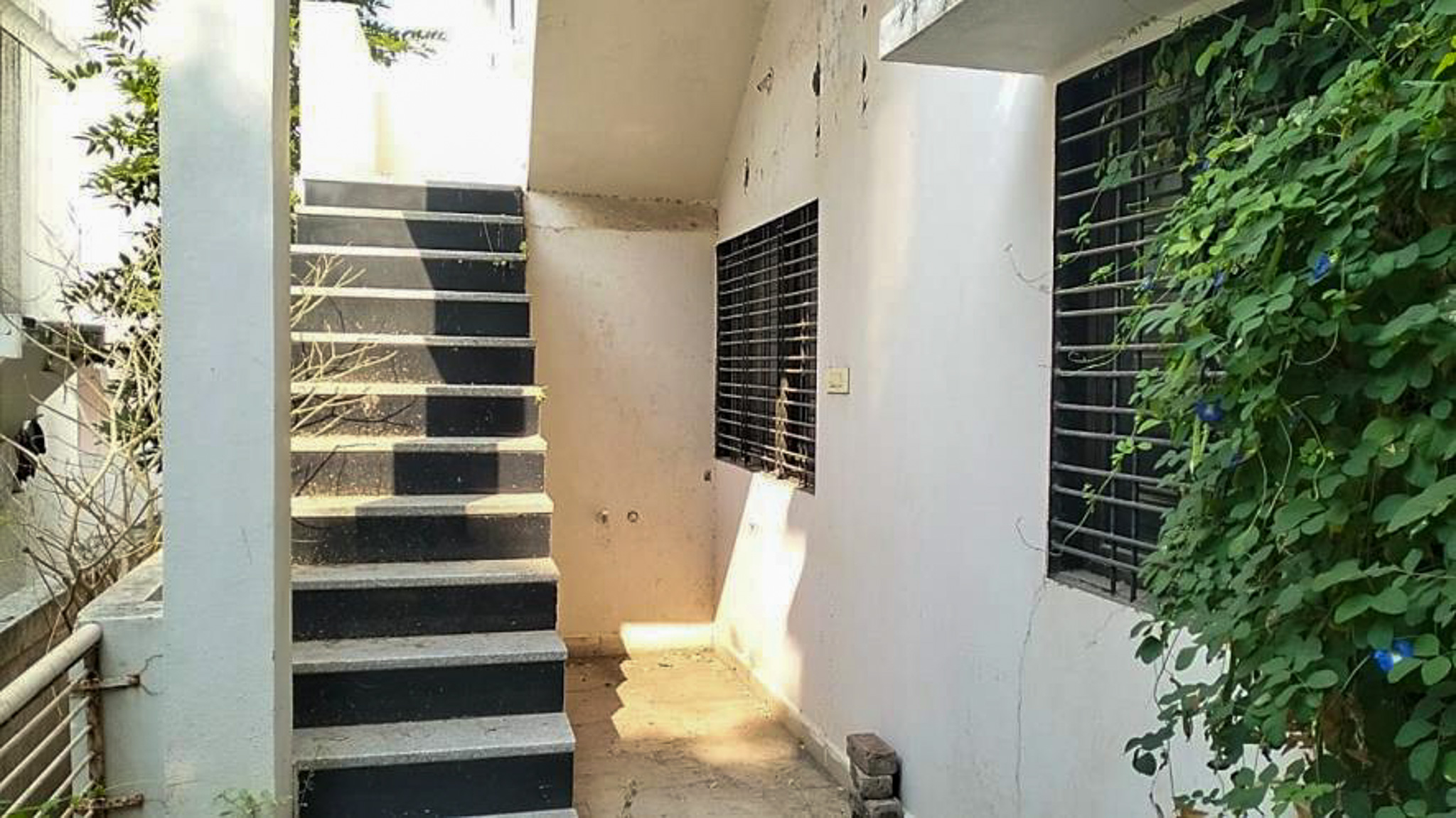 4 BHK Bungalow for sale in RESIDENTIAL BUNGALOW, ,Saraswati Colony ,Near Shrikrushna Colony ,Shirpur Shirpur — photo 19