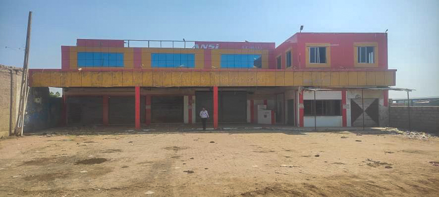 Hotel for sale in Halvad — photo 1