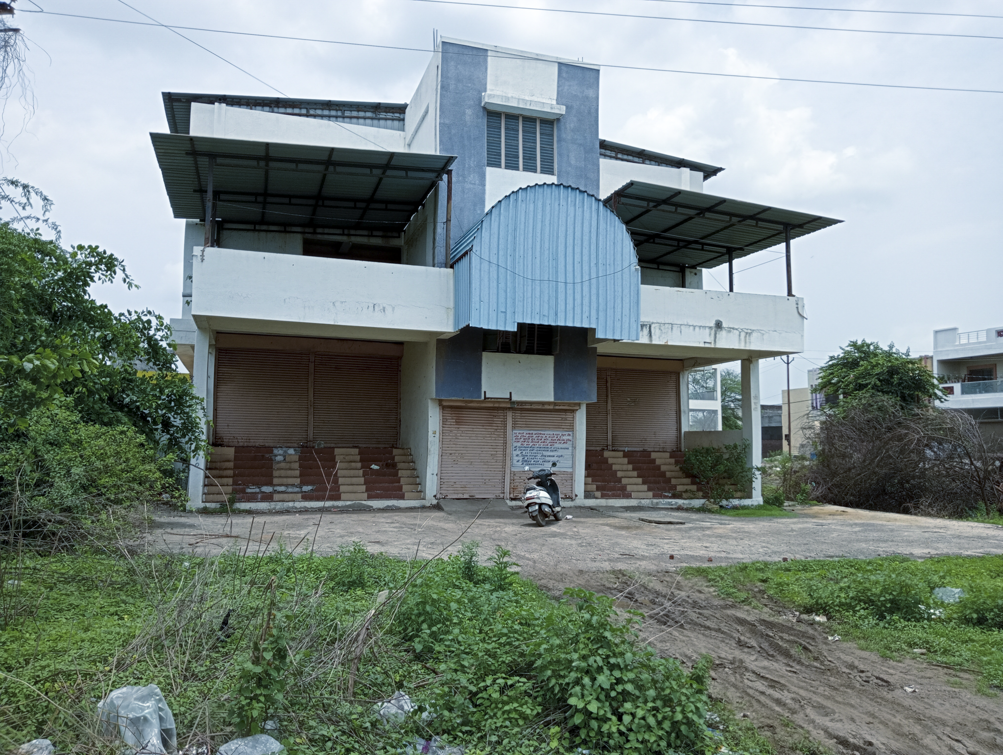 4856.71 square feet Office for sale in VILLAGE Jalgaon