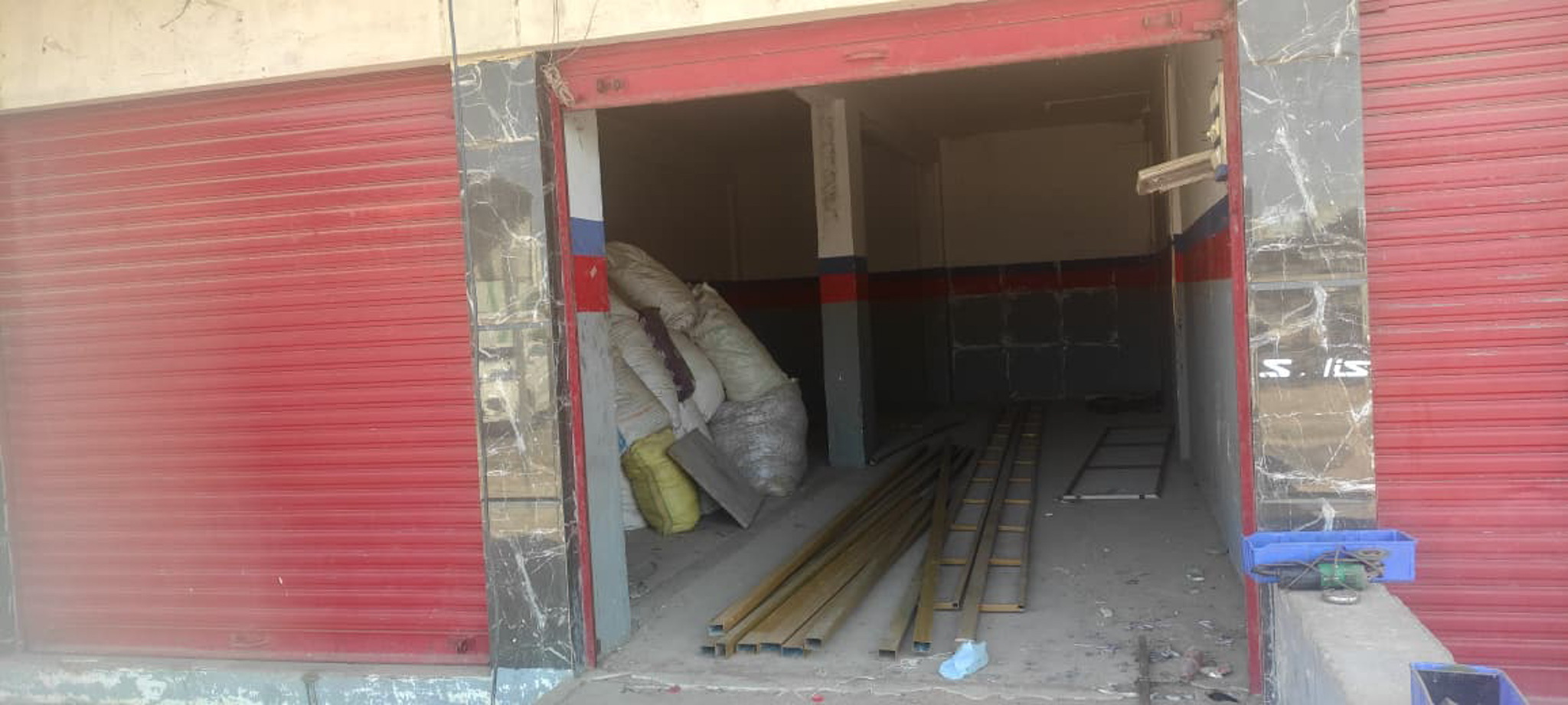 Shops for sale in Halvad — photo 9