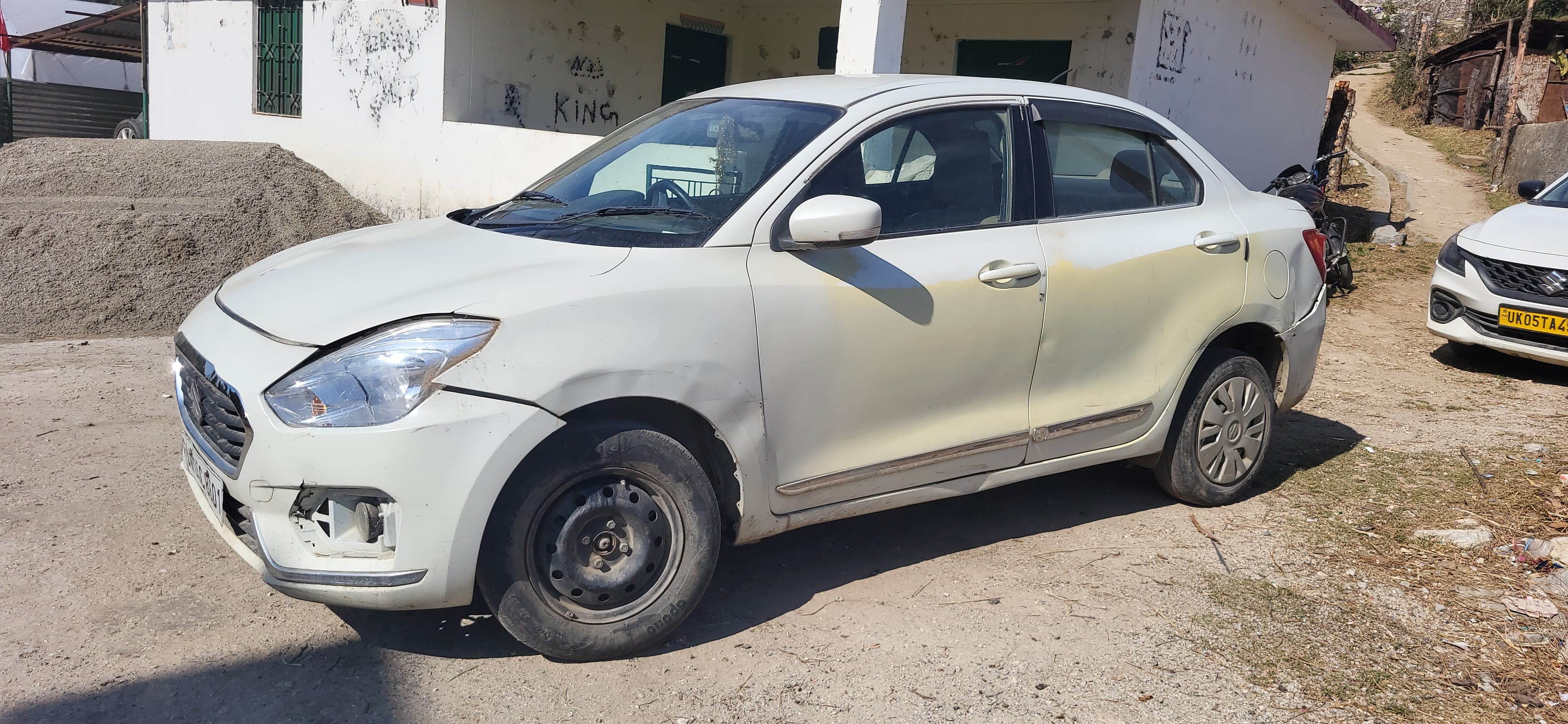 2019 Maruti Suzuki Dzire VXi Compact sedan 35517 km 7 years for sale in LACHER PITHORAGARH Pithoragarh — photo 3