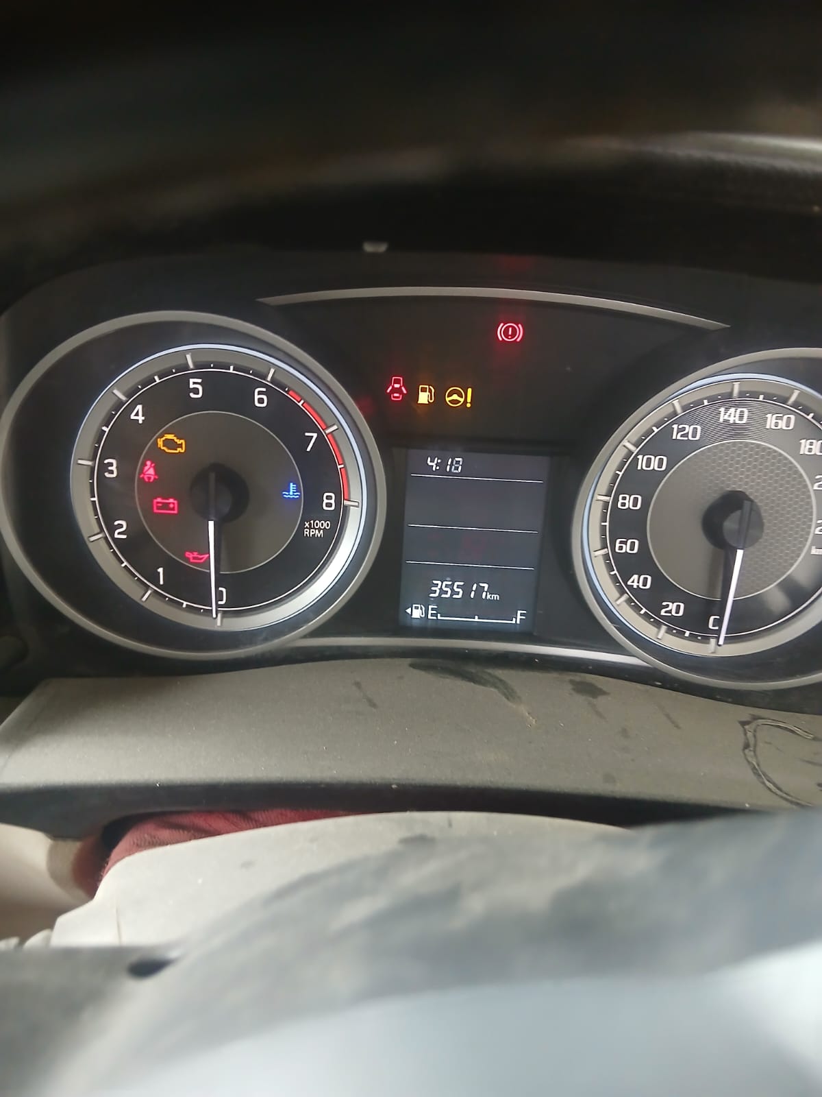 2019 Maruti Suzuki Dzire VXi Compact sedan 35517 km 7 years for sale in LACHER PITHORAGARH Pithoragarh — photo 5