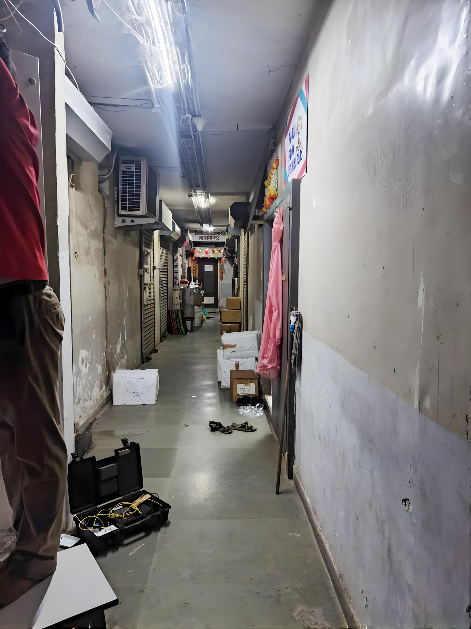300 square feet Office for sale in Mumbai — photo 9