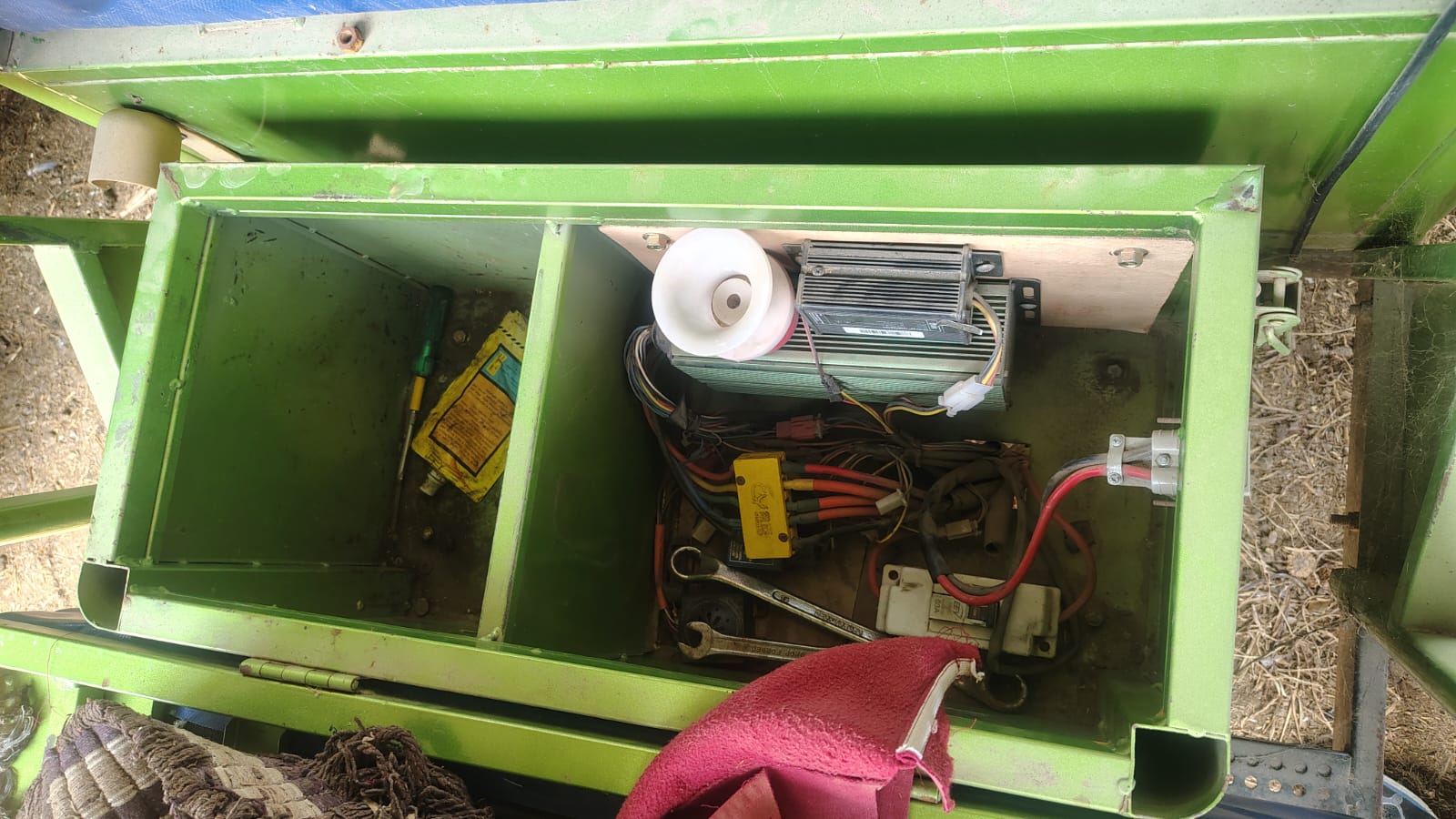2025 ENERGY ELECTRIC VEHICLES UDAAN 3-Seater / Electric Passenger E-rickshaw 1500 km 1 year for sale in NA Bangur Nagar — photo 9