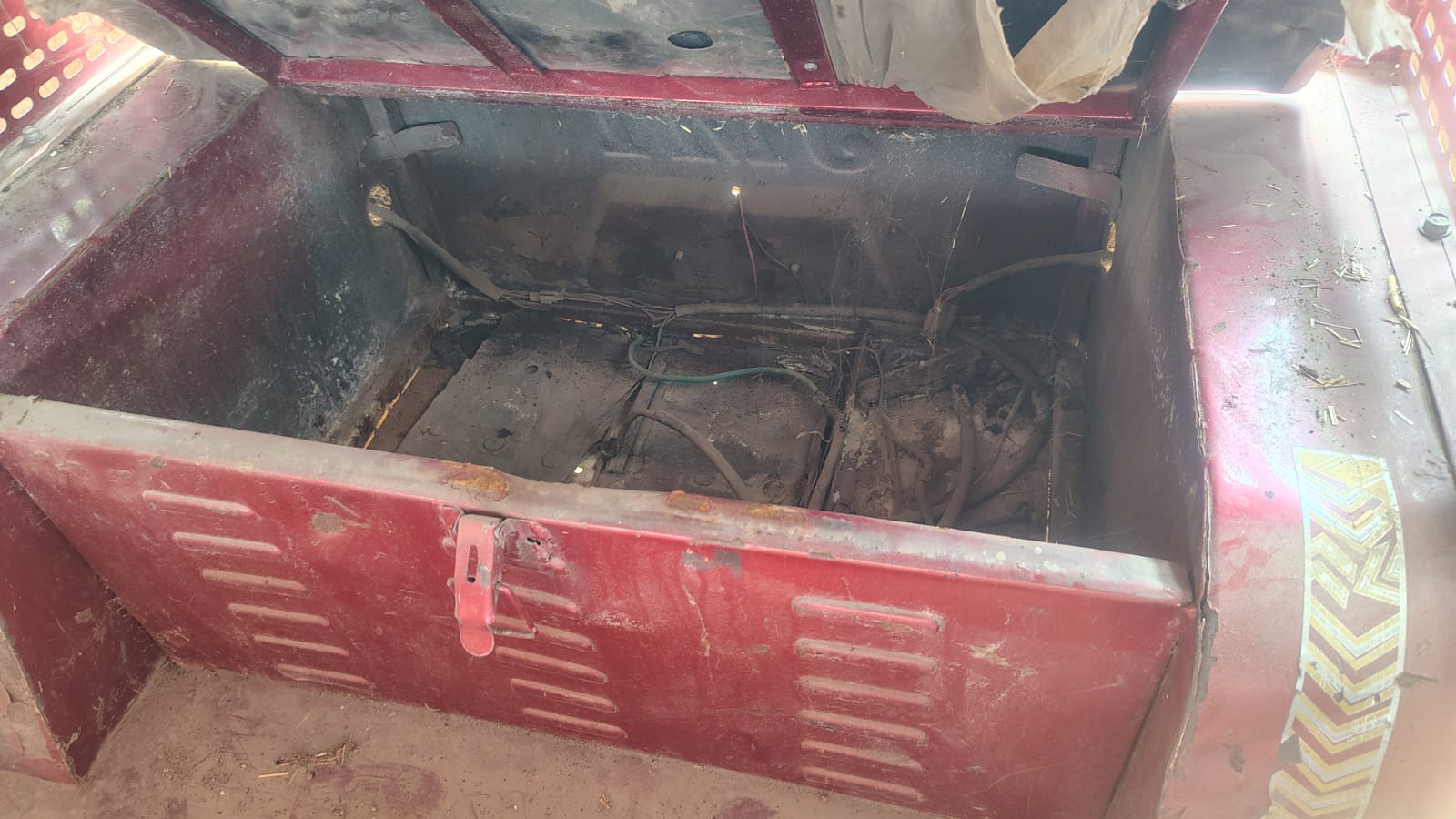 2024 ENERGY ELECTRIC VEHICLES UDAAN 3-Seater / Electric Passenger E-rickshaw 1500 km 1 year for sale in NA Saradhana Industrial Area — photo 4