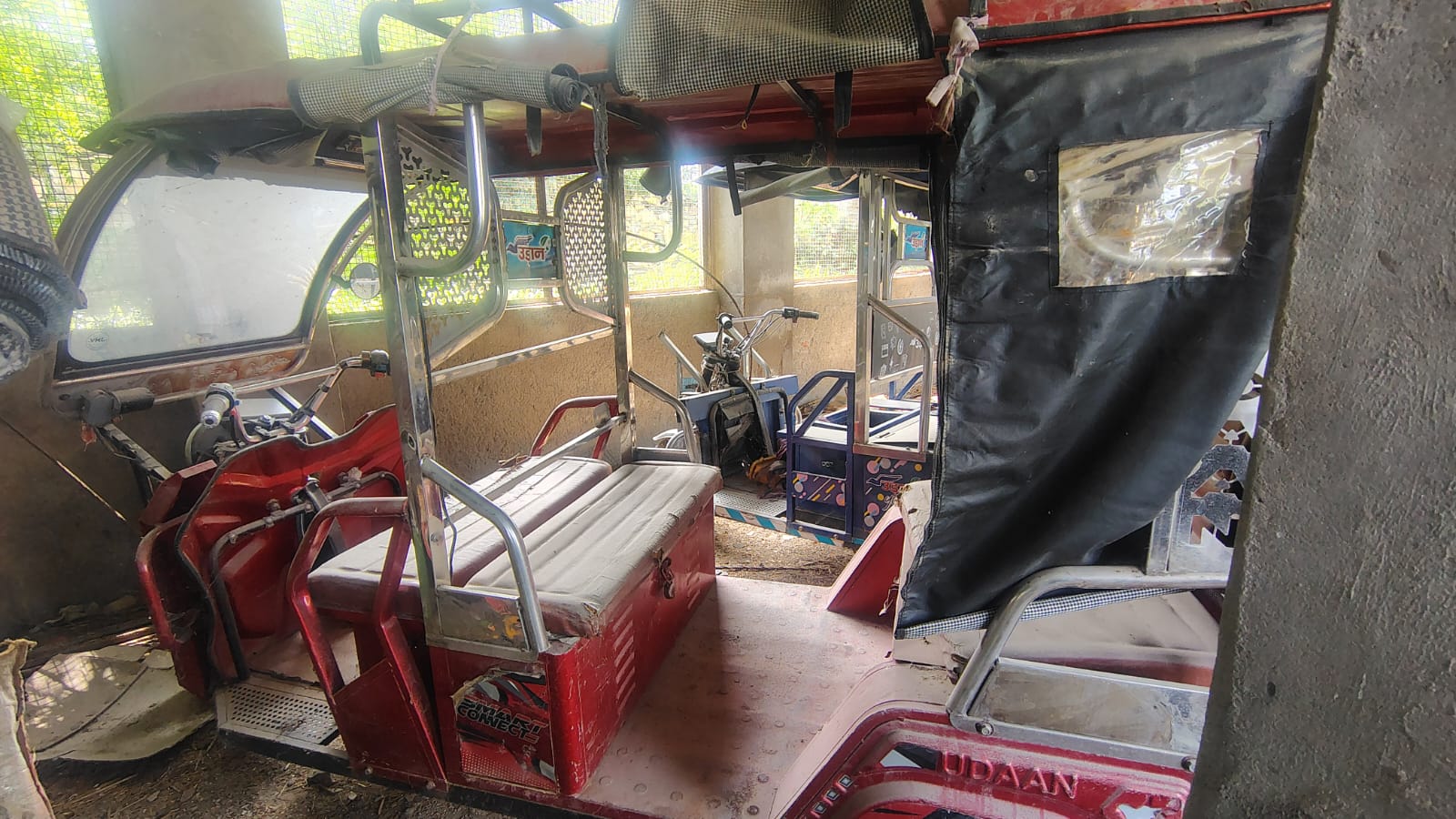 2023 ENERGY ELECTRIC VEHICLES UDAAN 3-Seater / Electric Passenger E-rickshaw 1500 km 2 years for sale in NA Beawar — photo 5