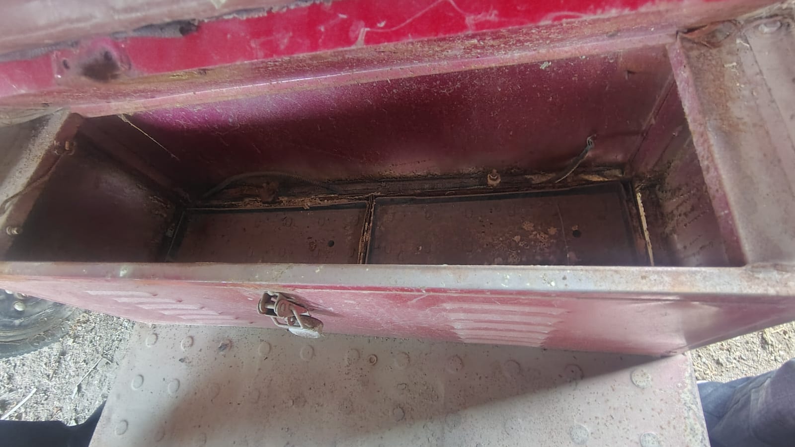 2023 ENERGY ELECTRIC VEHICLES UDAAN 3-Seater / Electric Passenger E-rickshaw 1500 km 2 years for sale in NA Beawar — photo 2
