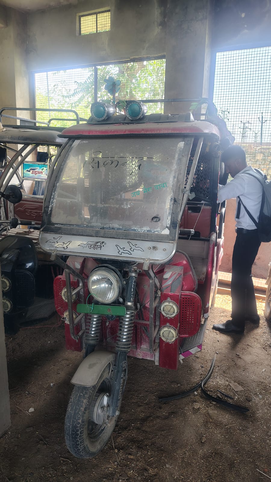 2025 ENERGY ELECTRIC VEHICLES UDAAN 3-Seater / Electric Passenger E-rickshaw 1500 km 1 year for sale in NA Bangur Nagar — photo 1
