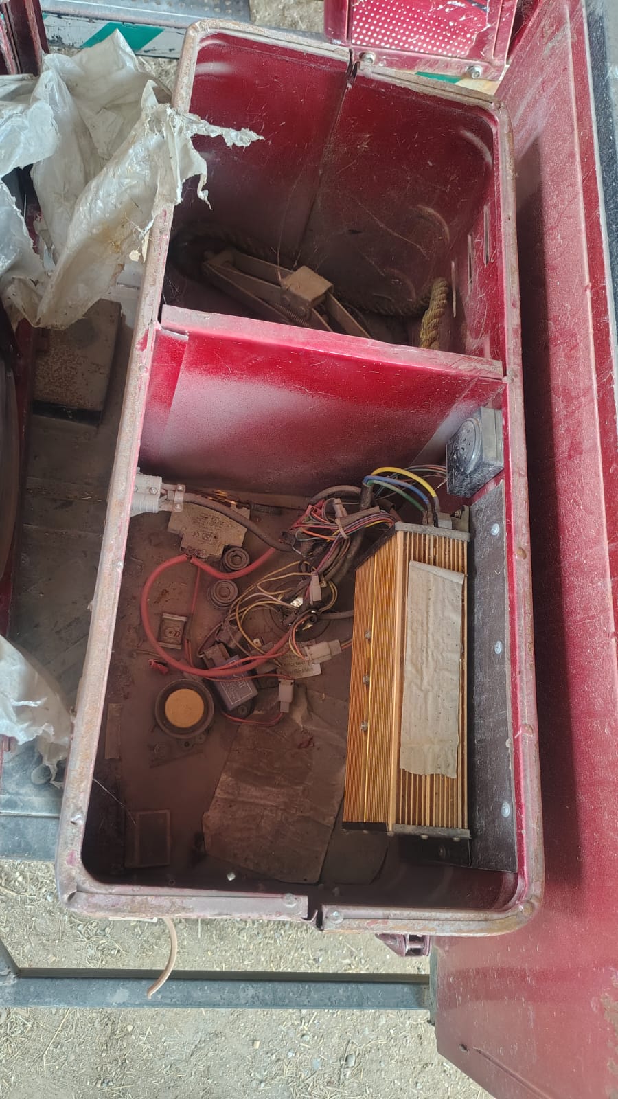 2024 ENERGY ELECTRIC VEHICLES UDAAN 3-Seater / Electric Passenger E-rickshaw 1500 km 1 year for sale in NA Saradhana Industrial Area — photo 2