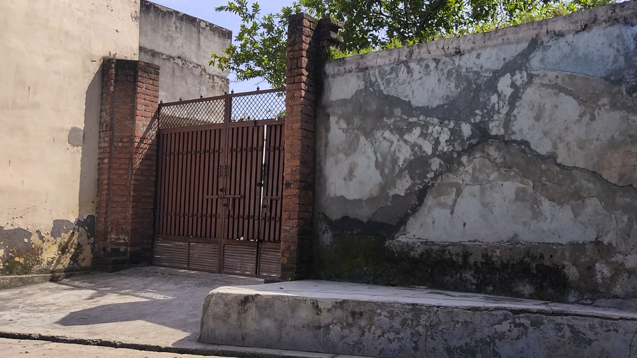 155.48 square yard Individual House for sale in AMIPUR NAGOLA BADNOLI DIST HAPUR UTTAR PRADESH Hapur — photo 4