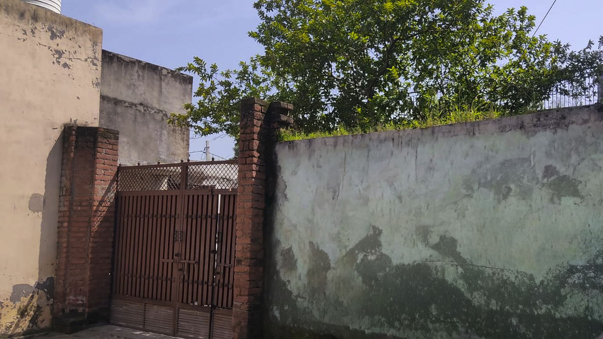 155.48 square yard Individual House for sale in AMIPUR NAGOLA BADNOLI DIST HAPUR UTTAR PRADESH Hapur — photo 8