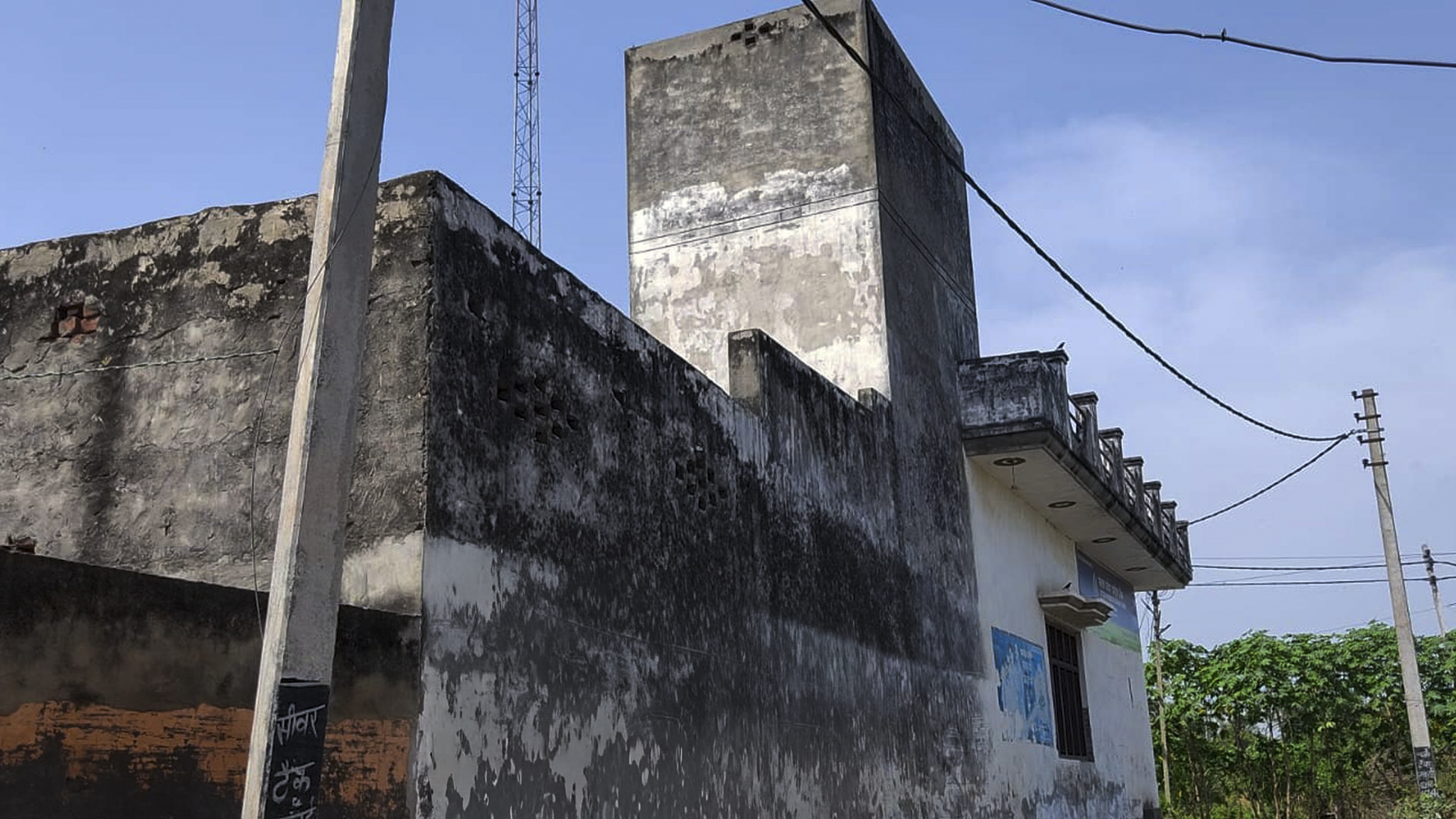 316.97 square yard Individual House for sale in AMIPUR NAGOLA BADNOLI HAPUR Hapur — photo 8