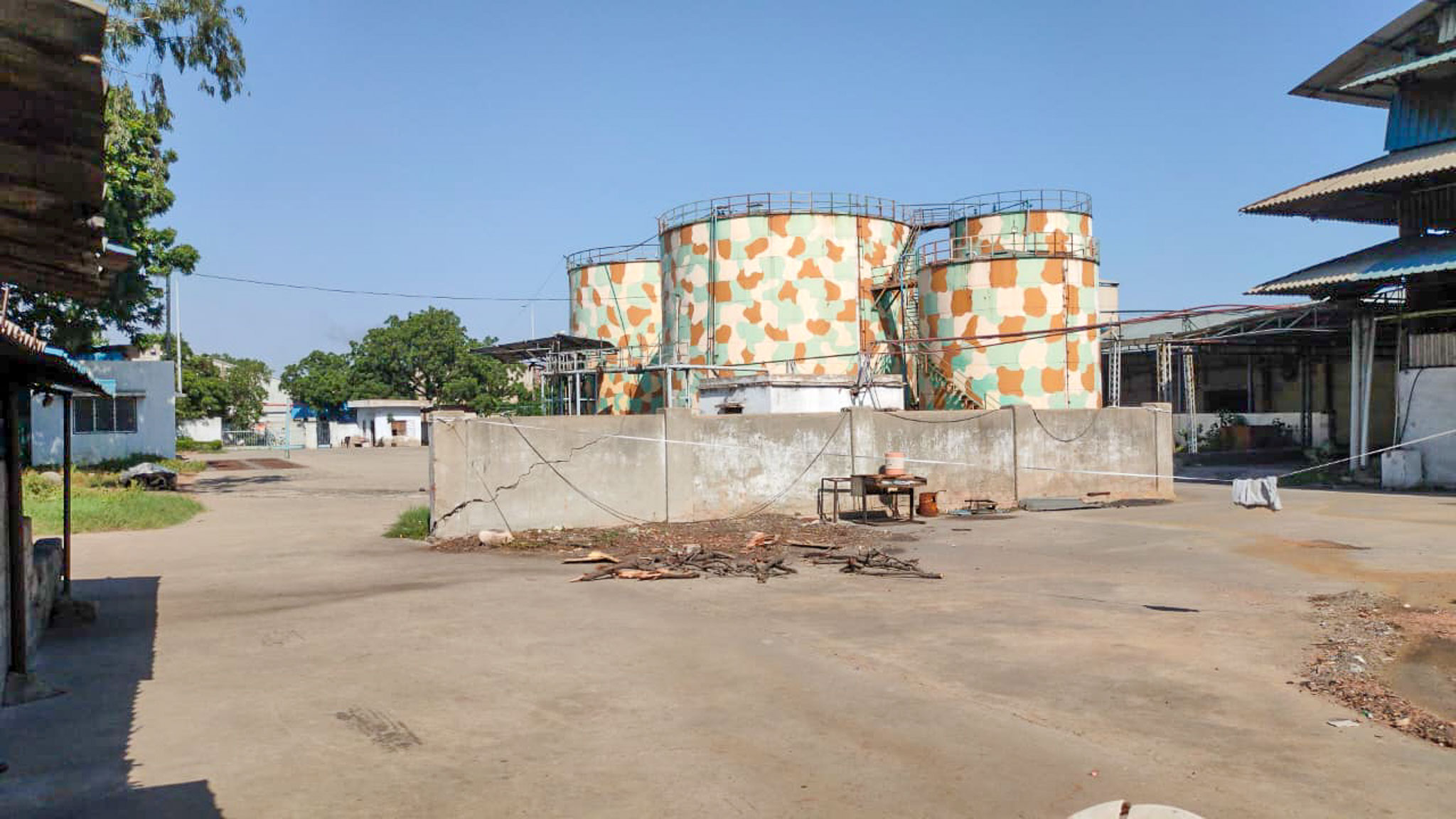 14641 square meter Shed with Plant and Machinery for sale in KANDLA SEZ Kandla — photo 2
