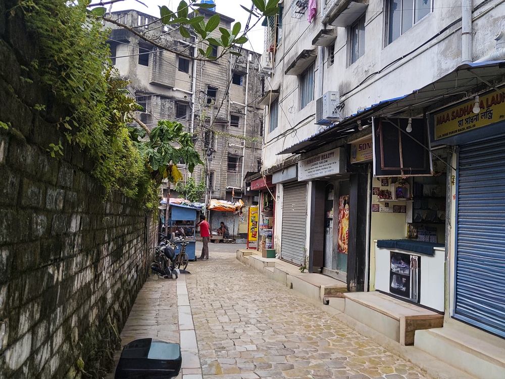 1 BHK Shops for sale in KASBA Kolkata — photo 5